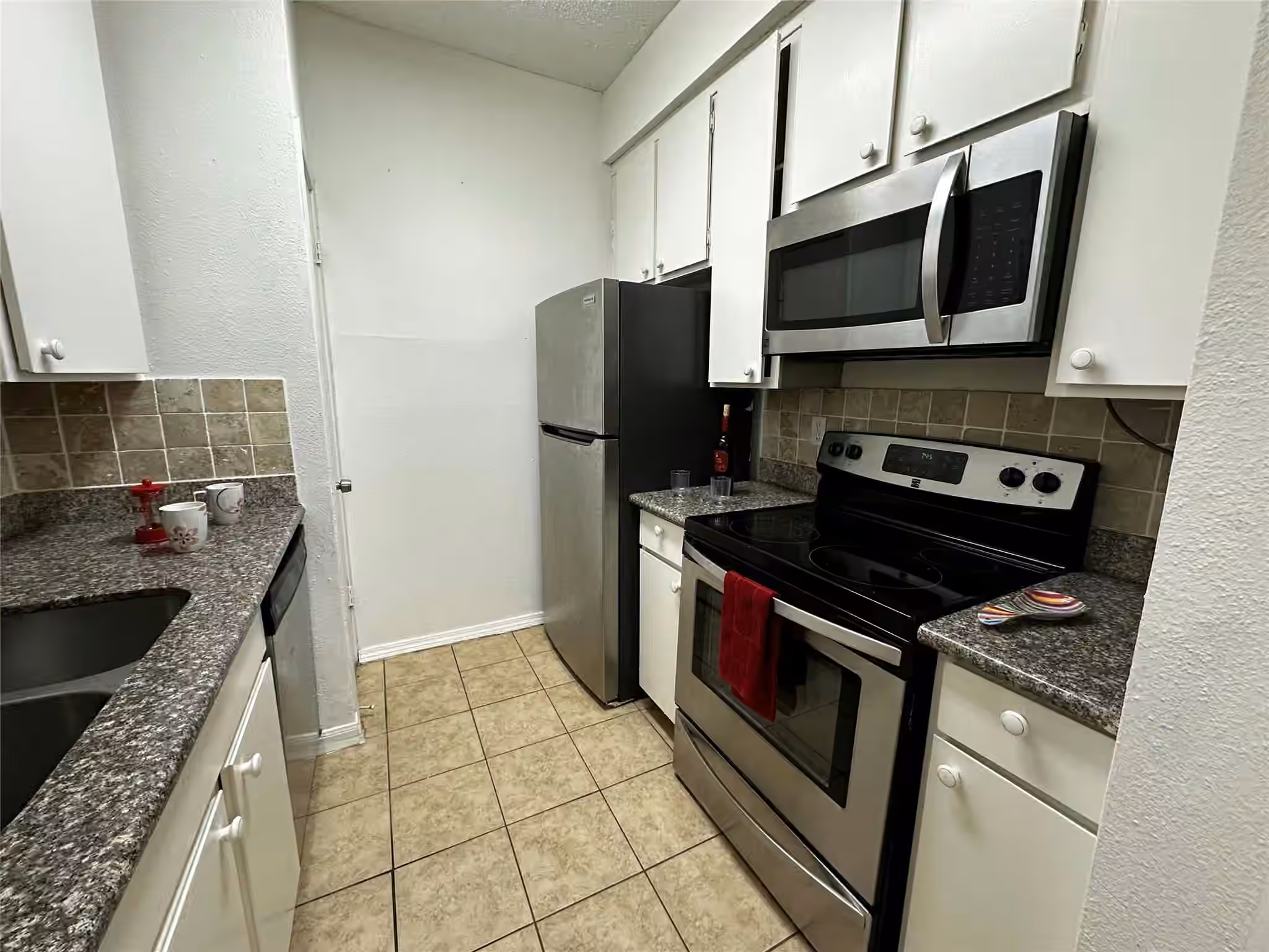 Photo 6 of 10047 Westpark Drive 73, Houston, TX