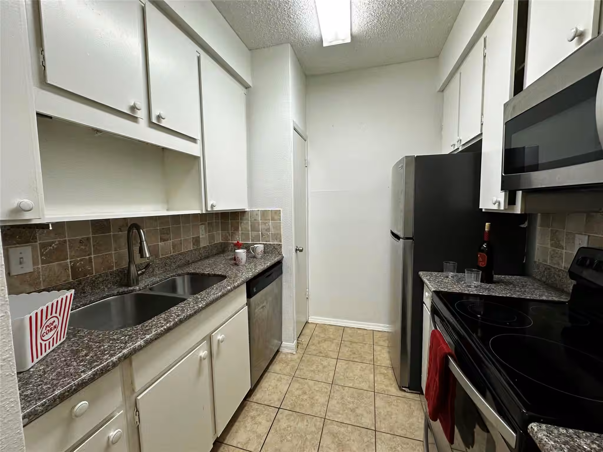 Photo 7 of 10047 Westpark Drive 73, Houston, TX