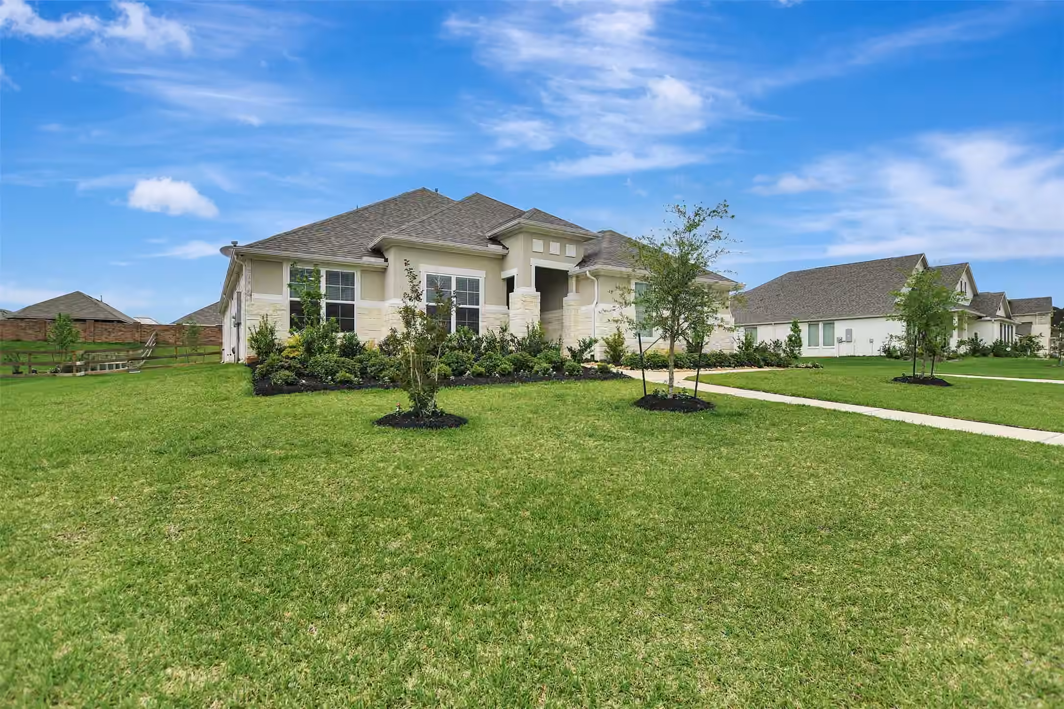 Photo 3 of 16548 Gaines Glen Lane, Montgomery, TX