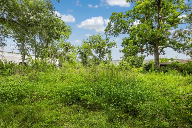 Photo 6 of 616 Spring Cypress Road, Spring, TX