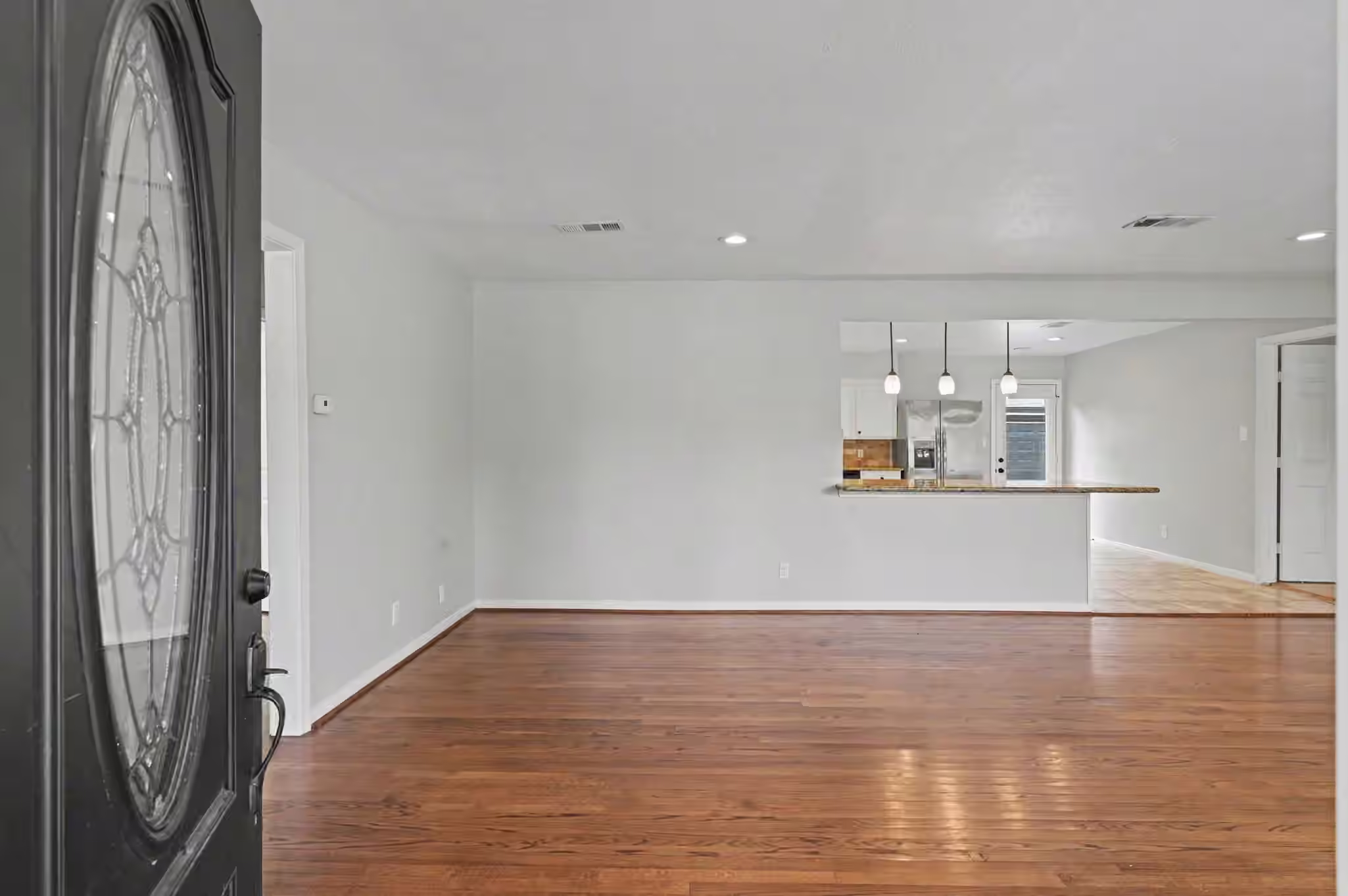Photo 7 of 9613 Westview Drive, Houston, TX