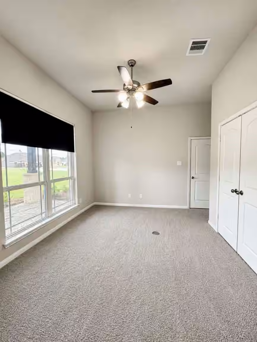 Photo 7 of 16438 Stonewall Street, Conroe, TX