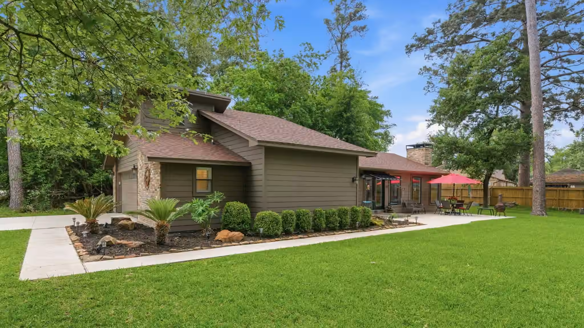 Photo 3 of 11830 Cranberry Lane, Montgomery, TX