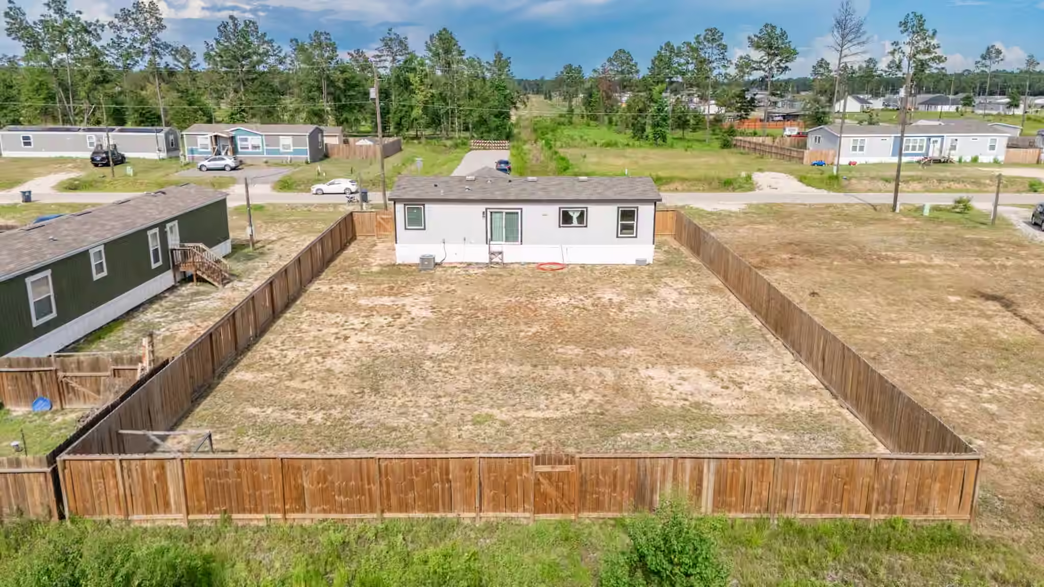 Photo 2 of 12576 Stablegate Drive, Conroe, TX