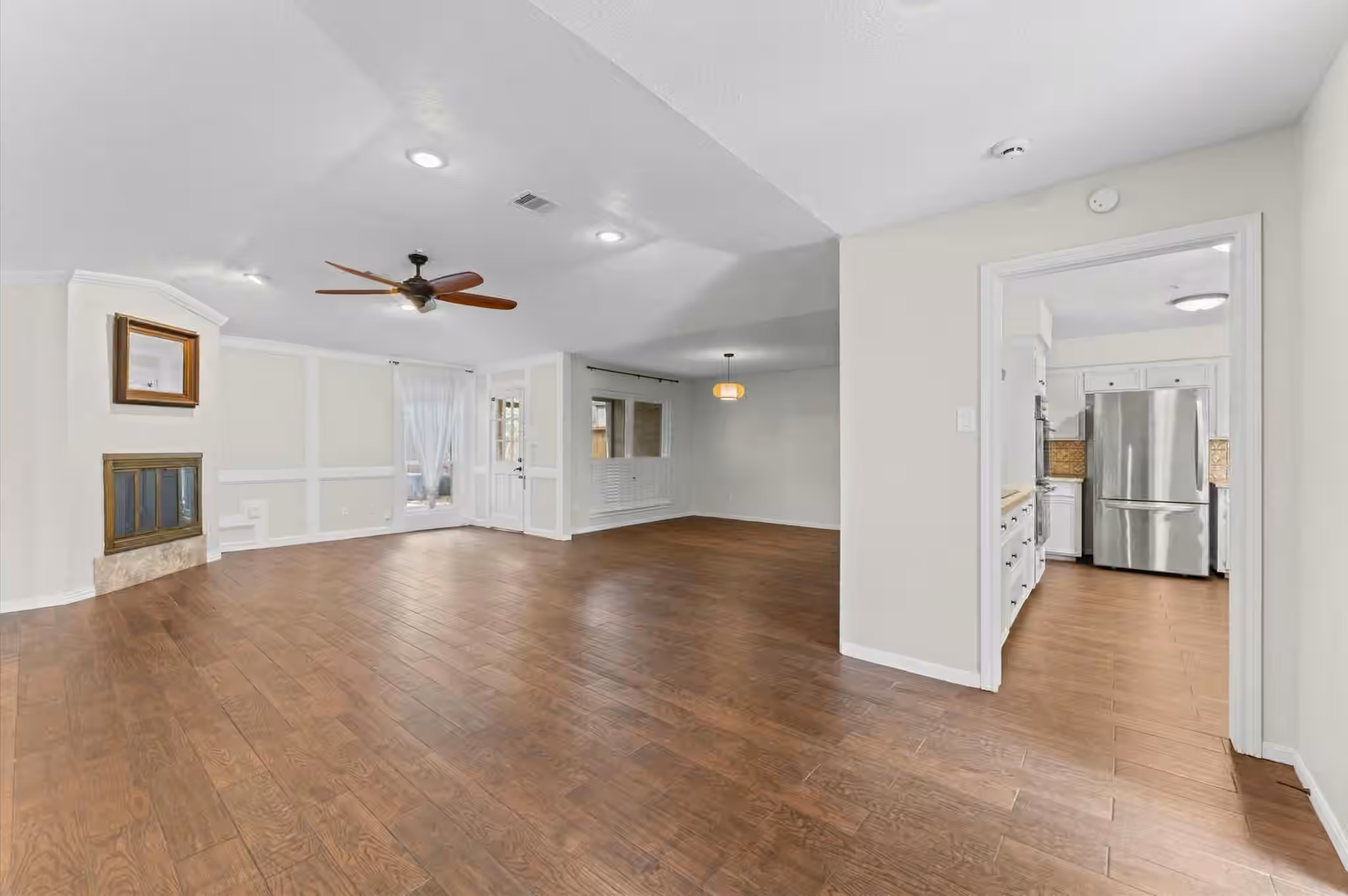 Photo 5 of 7731 Quail Meadow Drive, Houston, TX