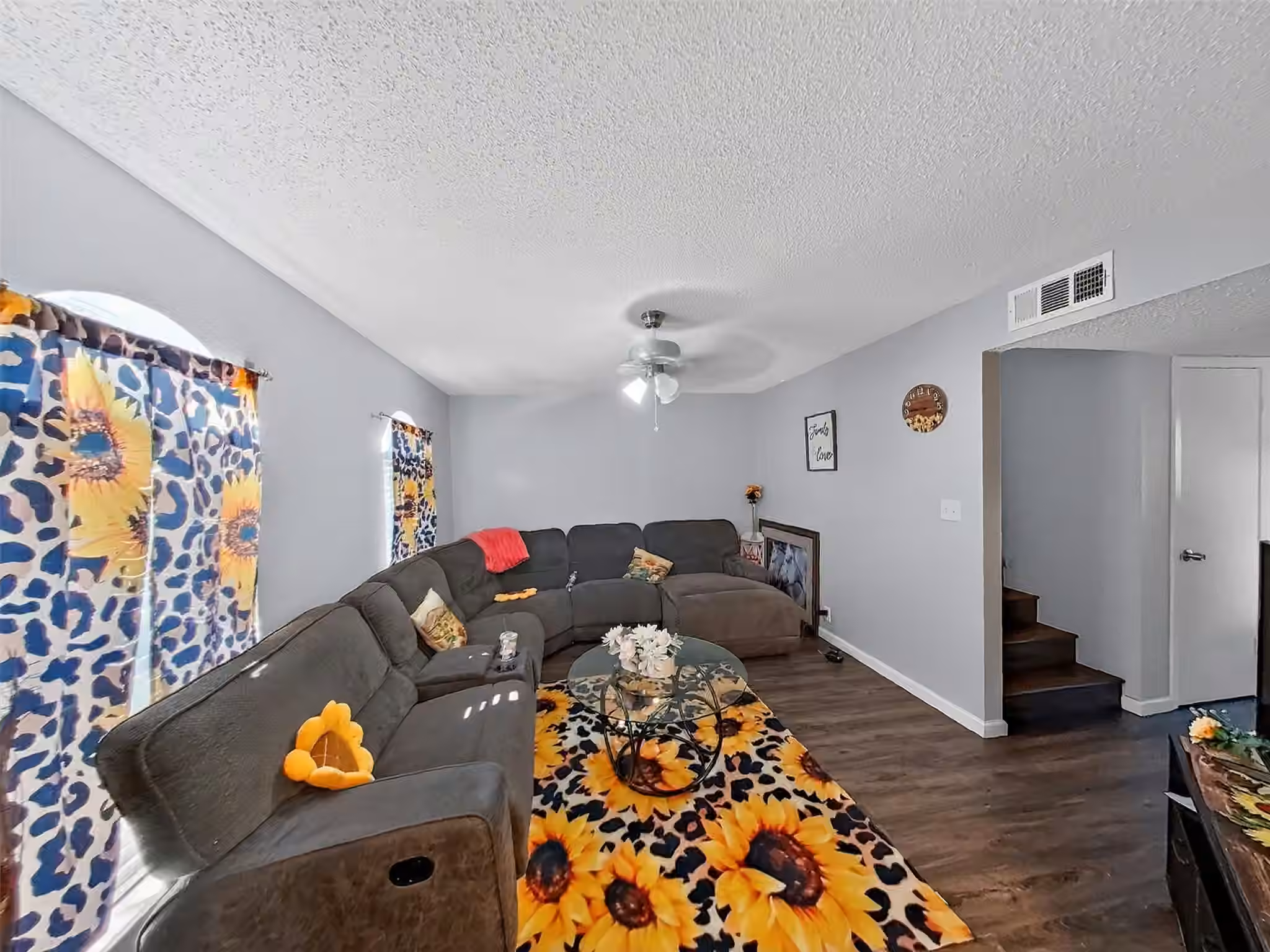Photo 6 of 8101 Amelia Road 404, Houston, TX