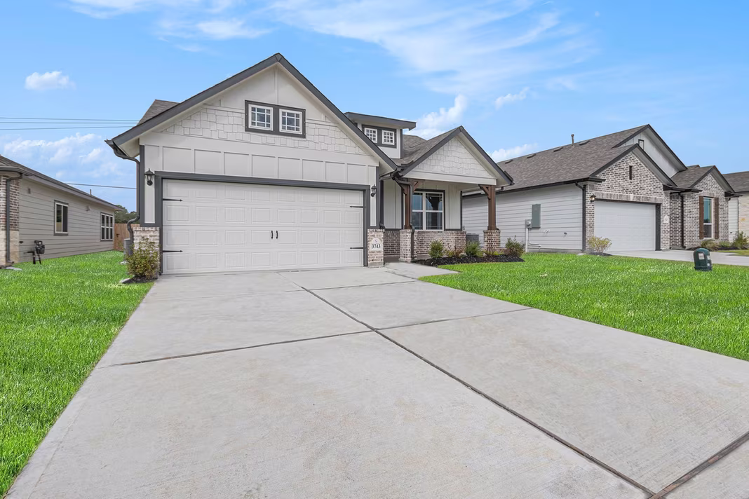 Photo of 3743 Crawford Street, Bay City, TX 77414