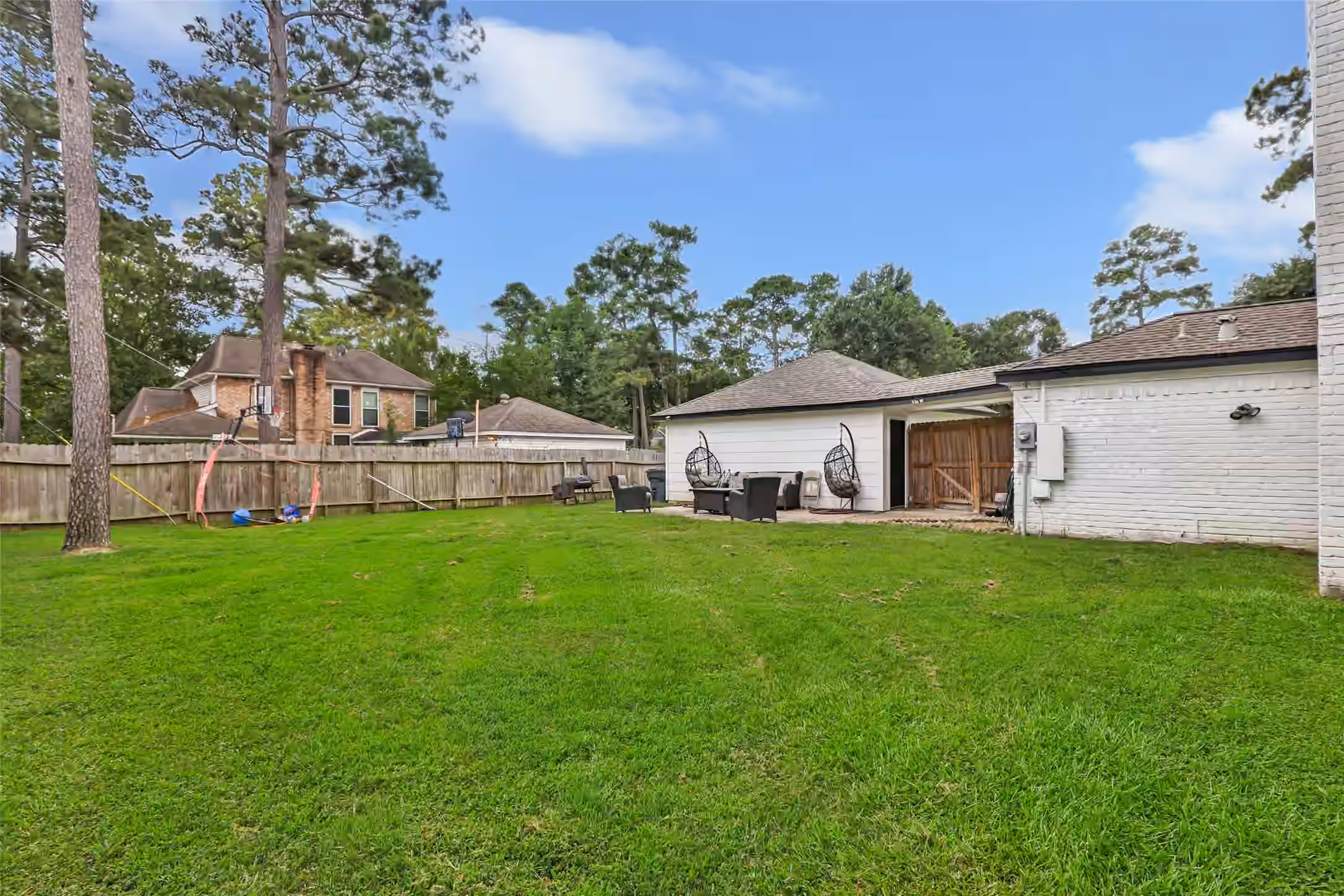Photo 6 of 5419 Summerfield Lane, Spring, TX
