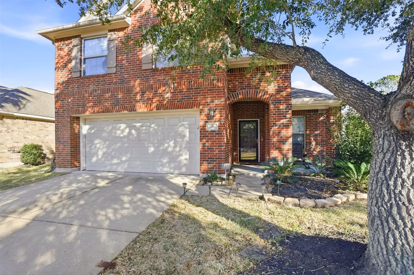 Photo 4 of 11402 Overland Trail Drive, Richmond, TX