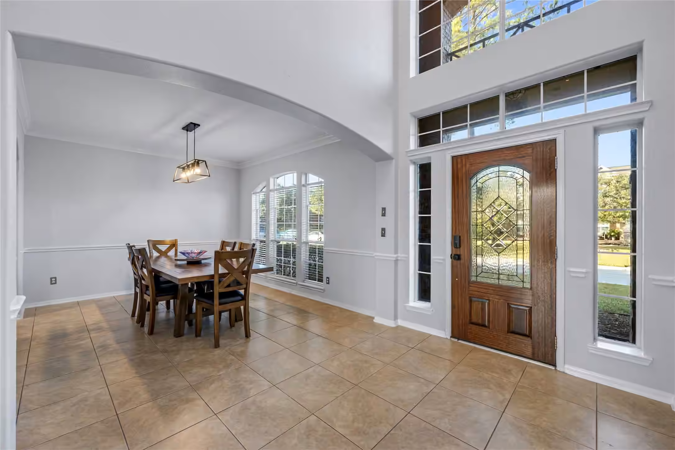 Photo 4 of 6727 Montay Bay Drive, Spring, TX