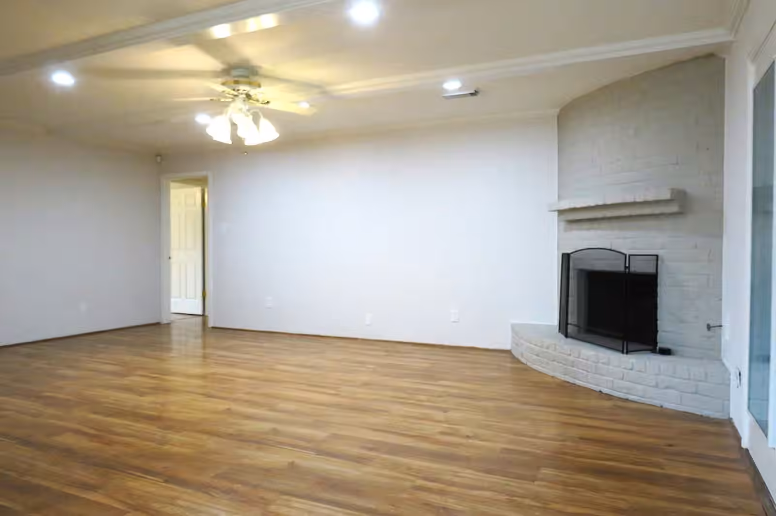 Photo 6 of 1006 Crossfield Drive, Katy, TX