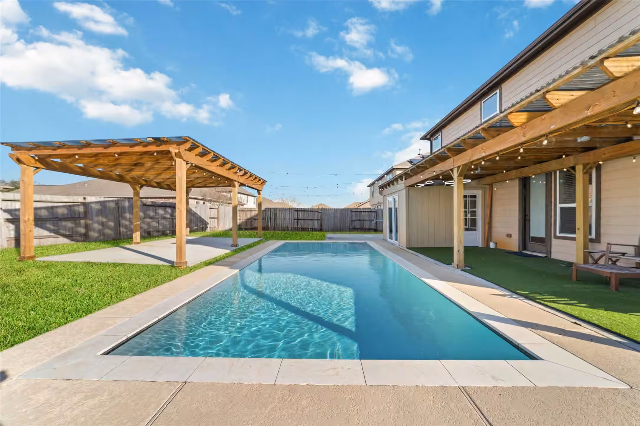 Photo of 3508 Saxton Green Road, Pearland, TX
