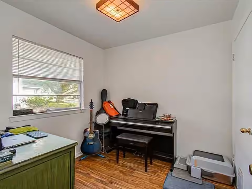 Photo 5 of 1710 W 11th Street, Freeport, TX