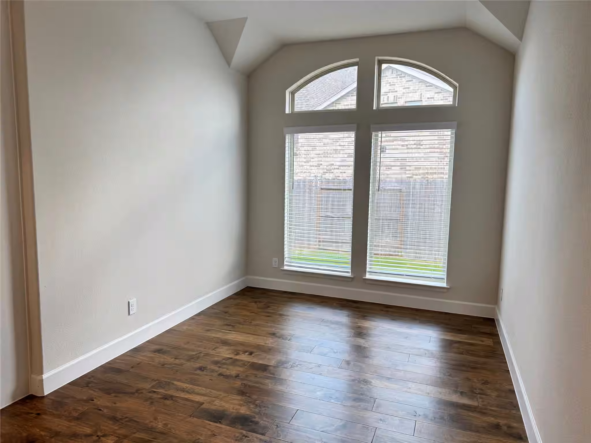 Photo 5 of 5406 Farm Hill Way, Fulshear, TX