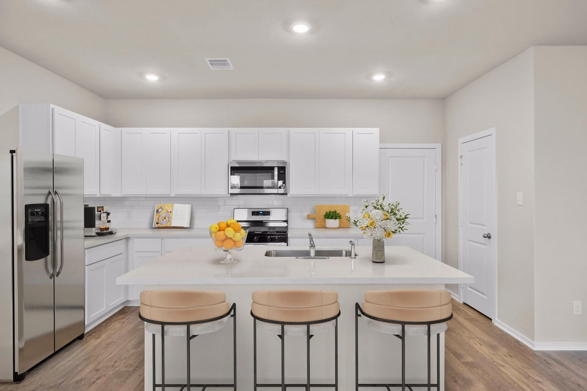 Photo 2 of 12072 Moonlight Path Drive, Conroe, TX