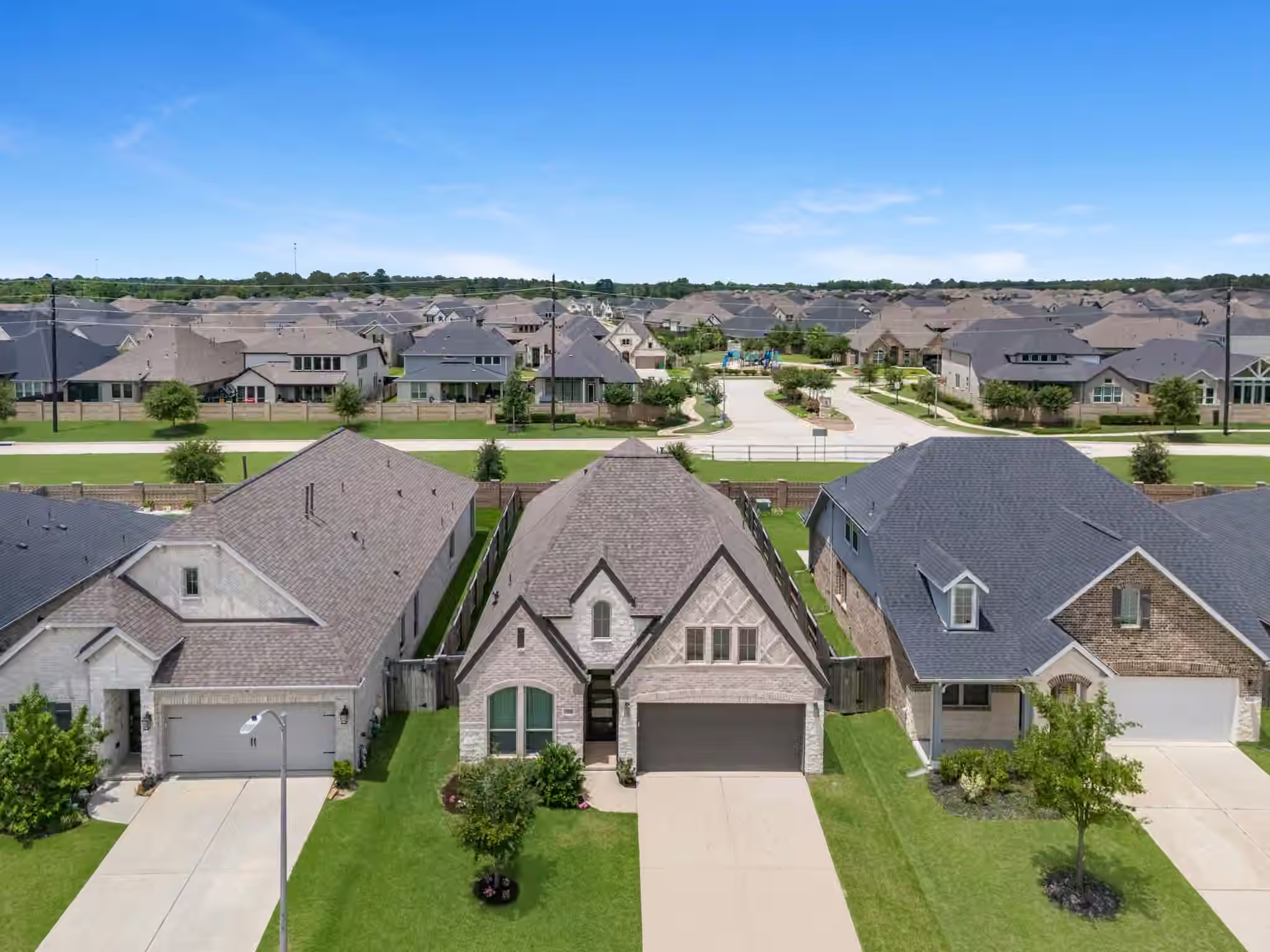 Photo 2 of 19330 Palfrey Prairie Trail, Tomball, TX