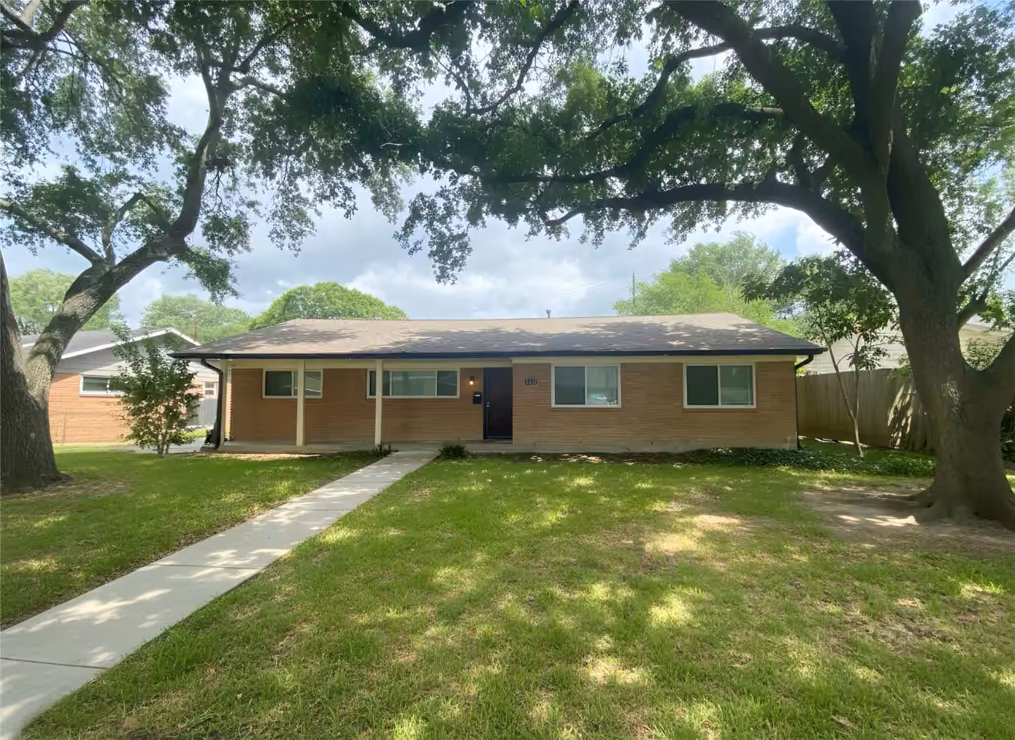Photo of 5114 Stillbrooke Dr, Houston, TX 77035