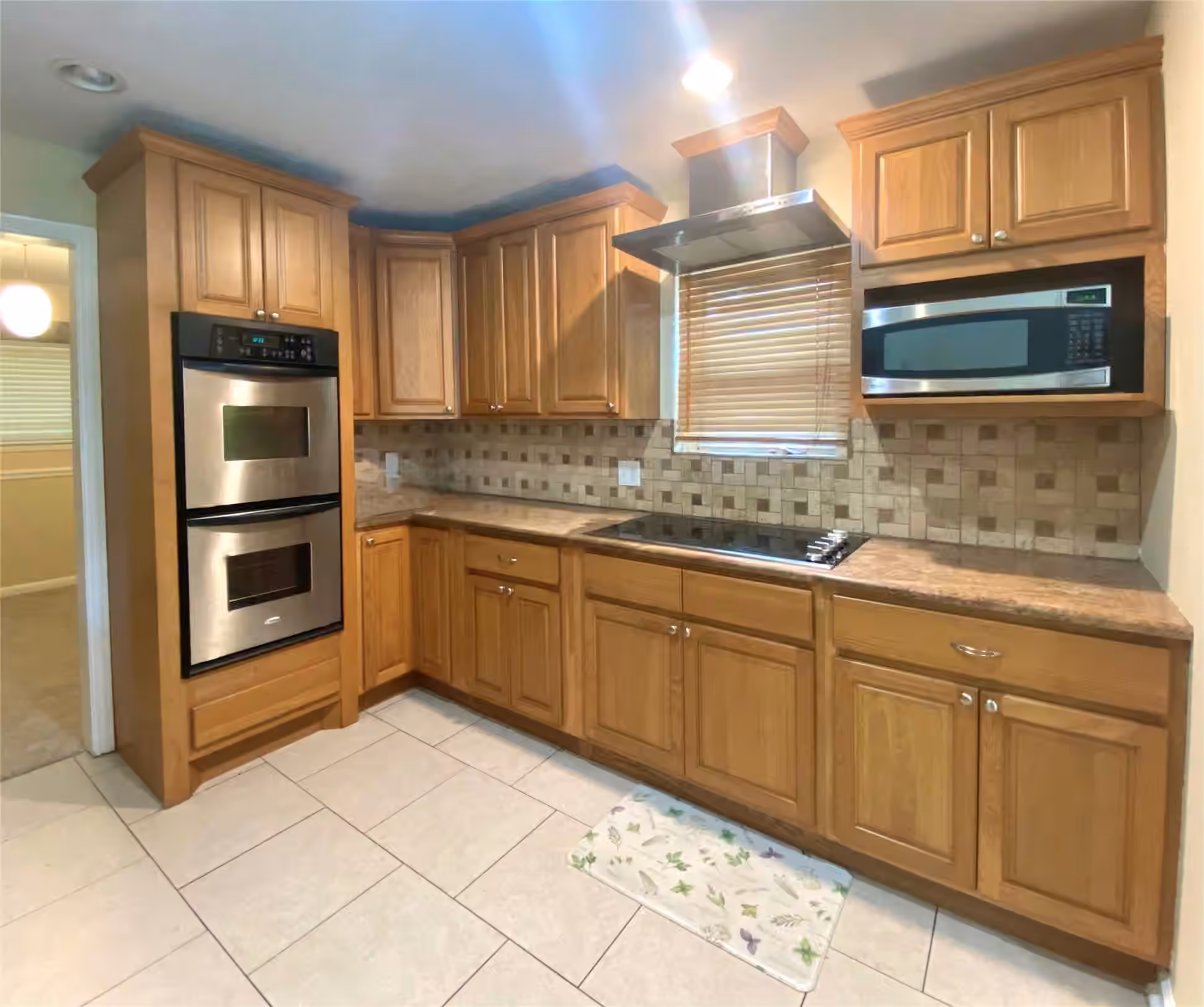 Photo 2 of 5114 Stillbrooke Dr, Houston, TX