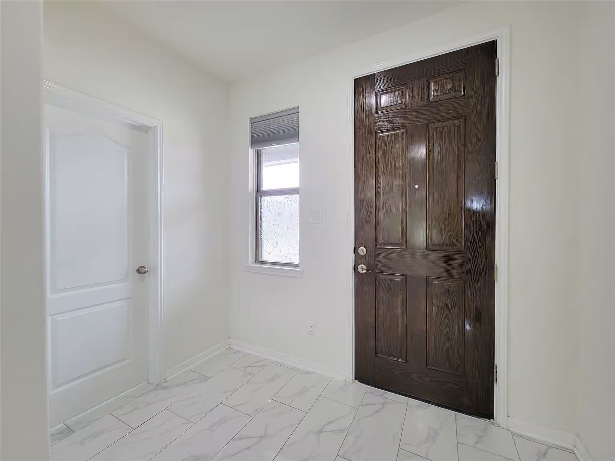 Photo 3 of 4015 Mossy Banks Lane, Houston, TX