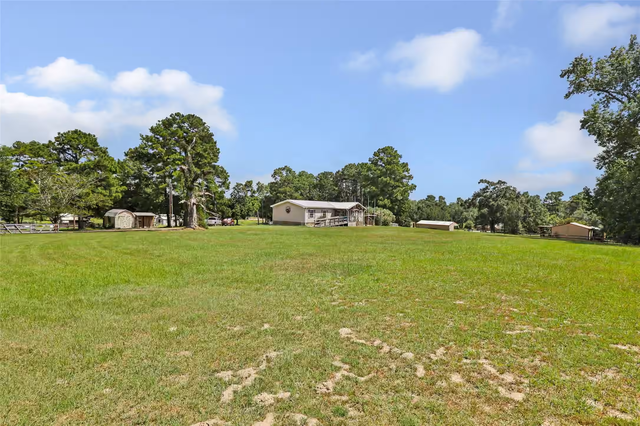 Photo of 16980 Main Drive, Willis, TX 77318