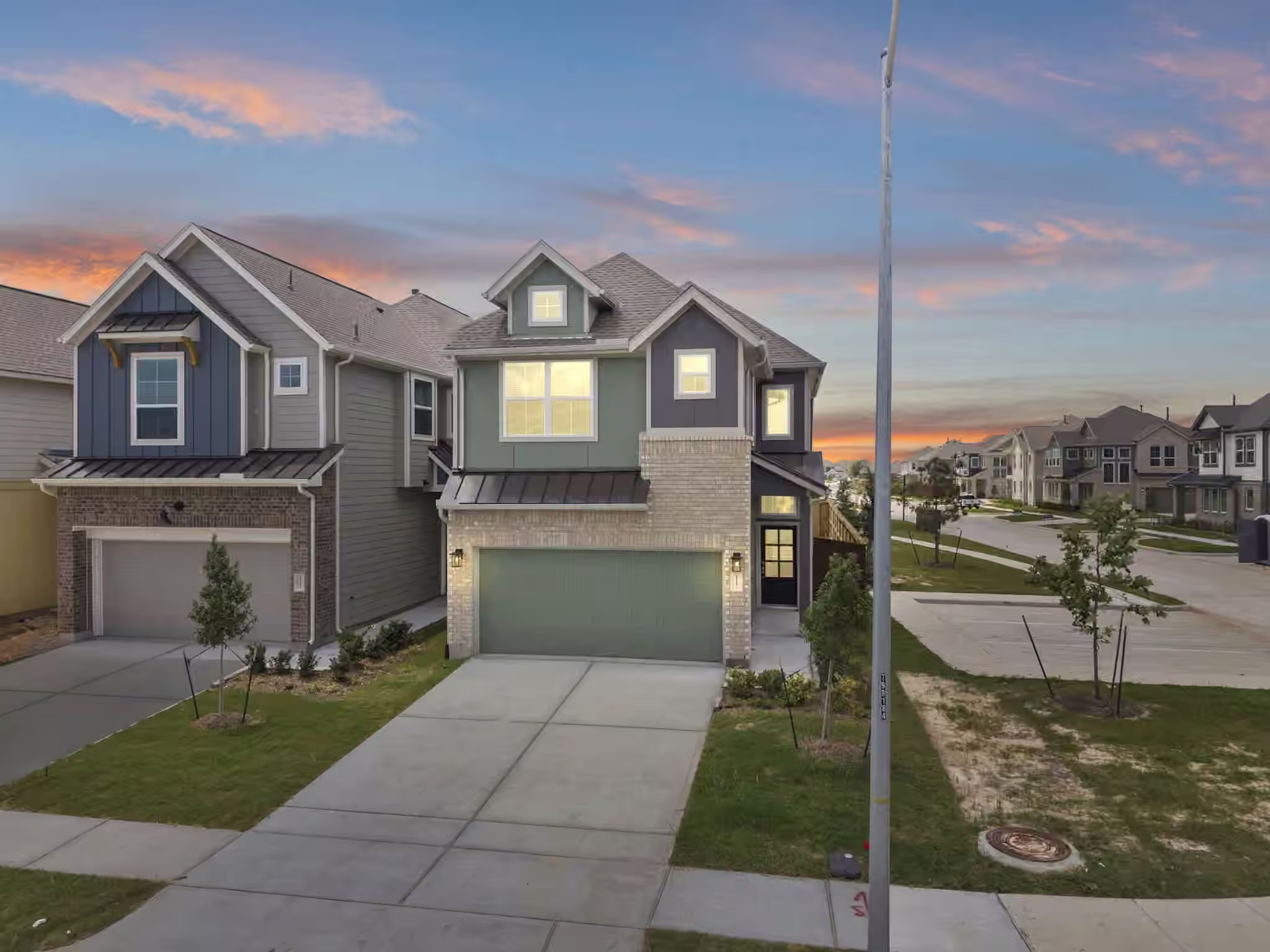 Photo of 10102 Sonoran Valley Court, Iowa Colony, TX 77583
