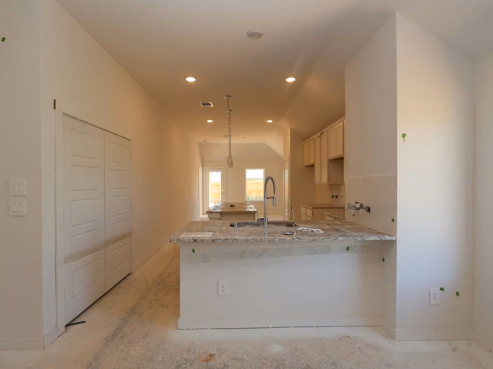 Photo 4 of 10220 Burton Path, Montgomery, TX