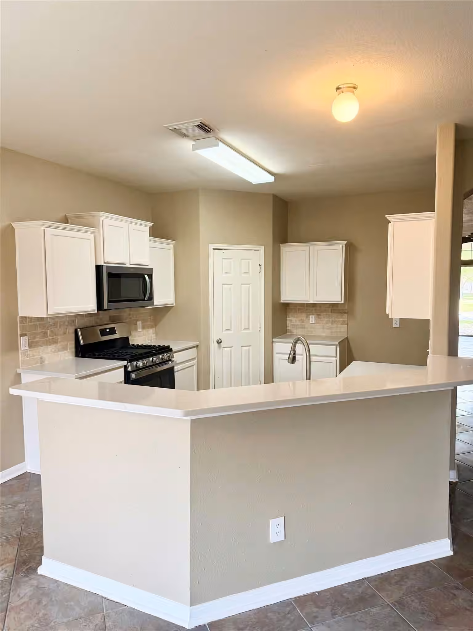 Photo 6 of 11539 Stonepine Meadow Court, Tomball, TX