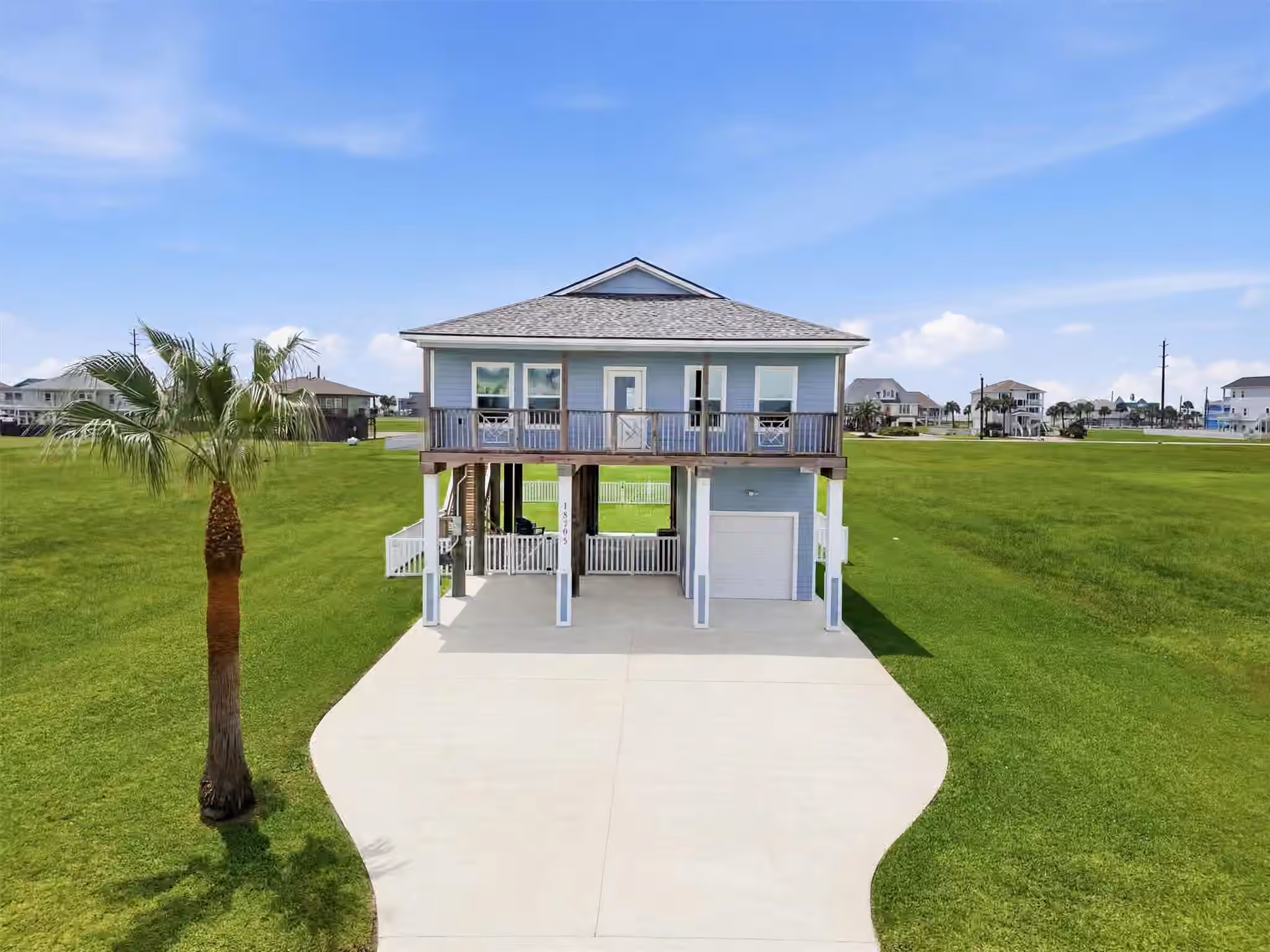 Photo 5 of 18705 Warrior Road, Galveston, TX