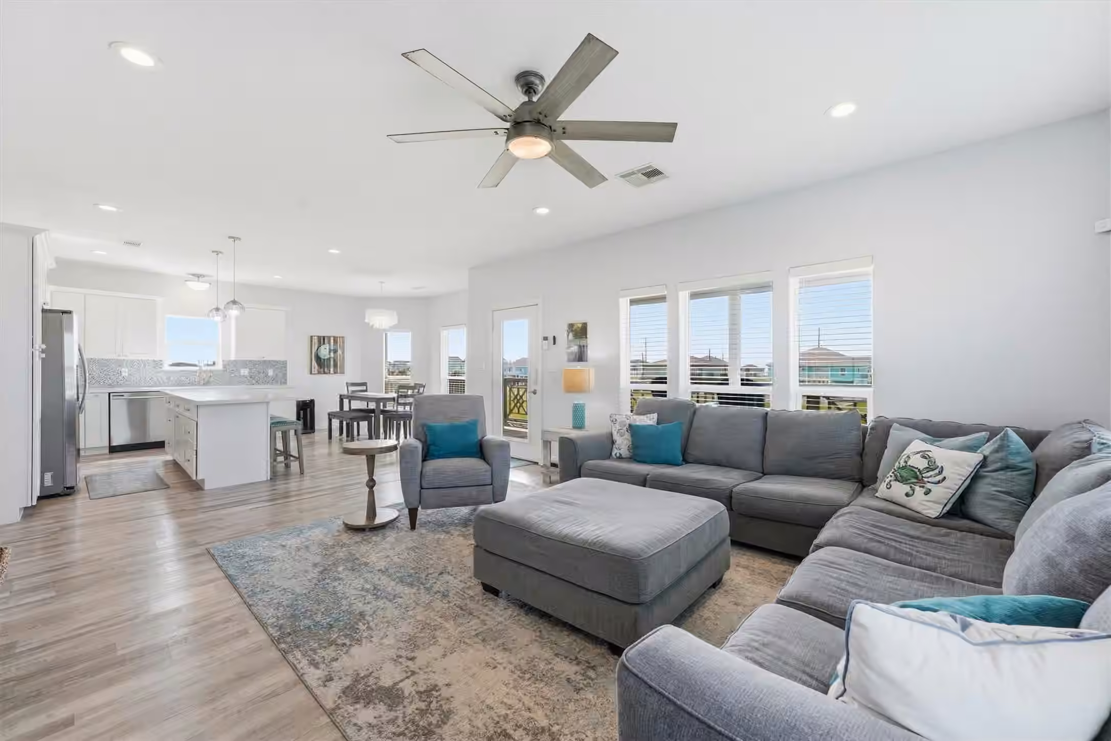 Photo 6 of 18705 Warrior Road, Galveston, TX