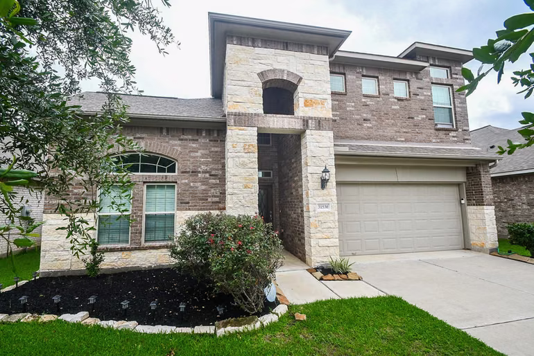 Photo 2 of 31530 Elkcreek Bend Drive, Hockley, TX
