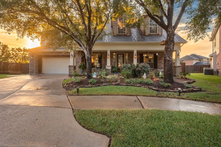 Photo 2 of 14802 S Gray Heron Court, Cypress, TX