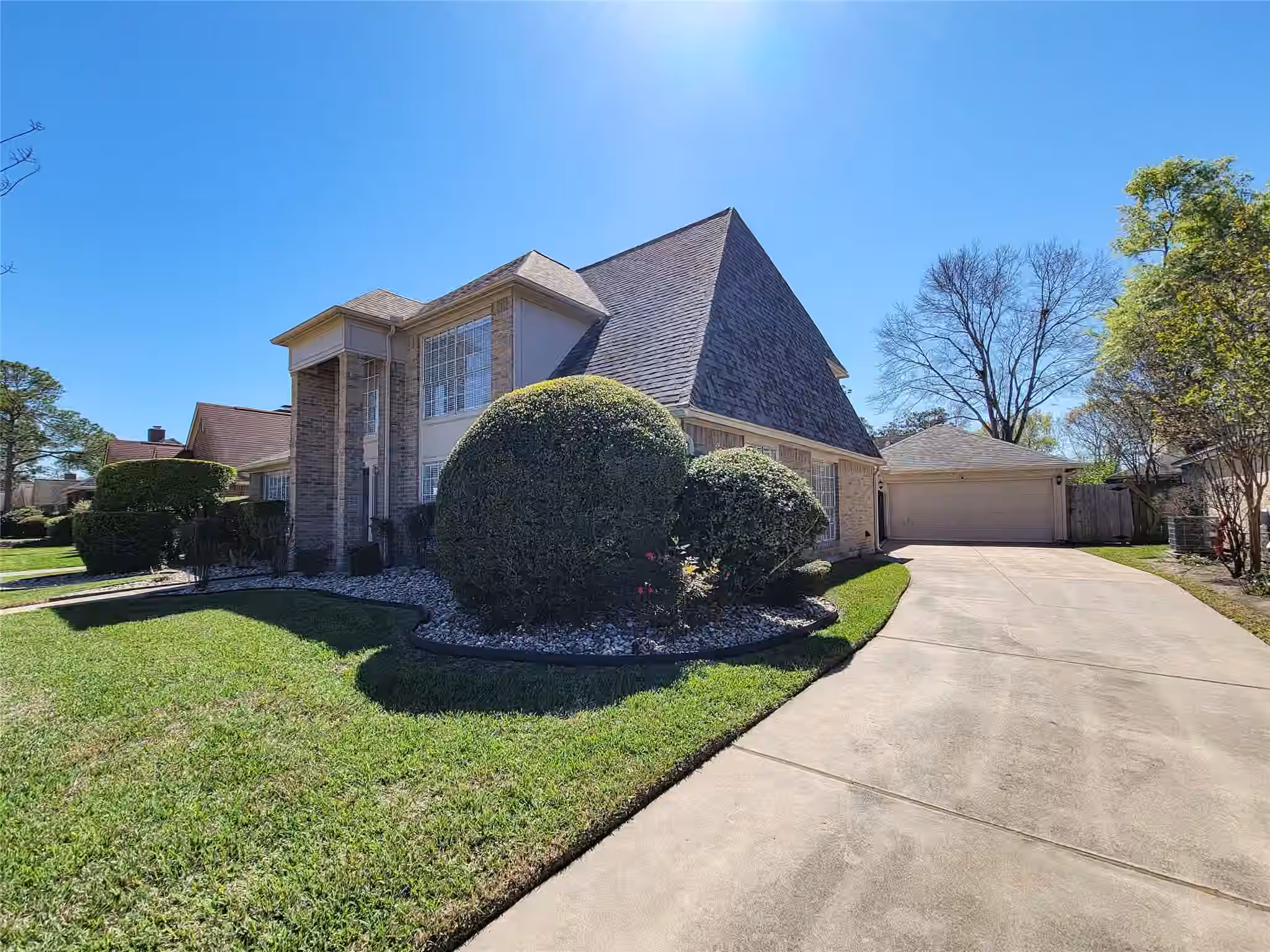 Photo 5 of 14943 Tramore Drive, Houston, TX