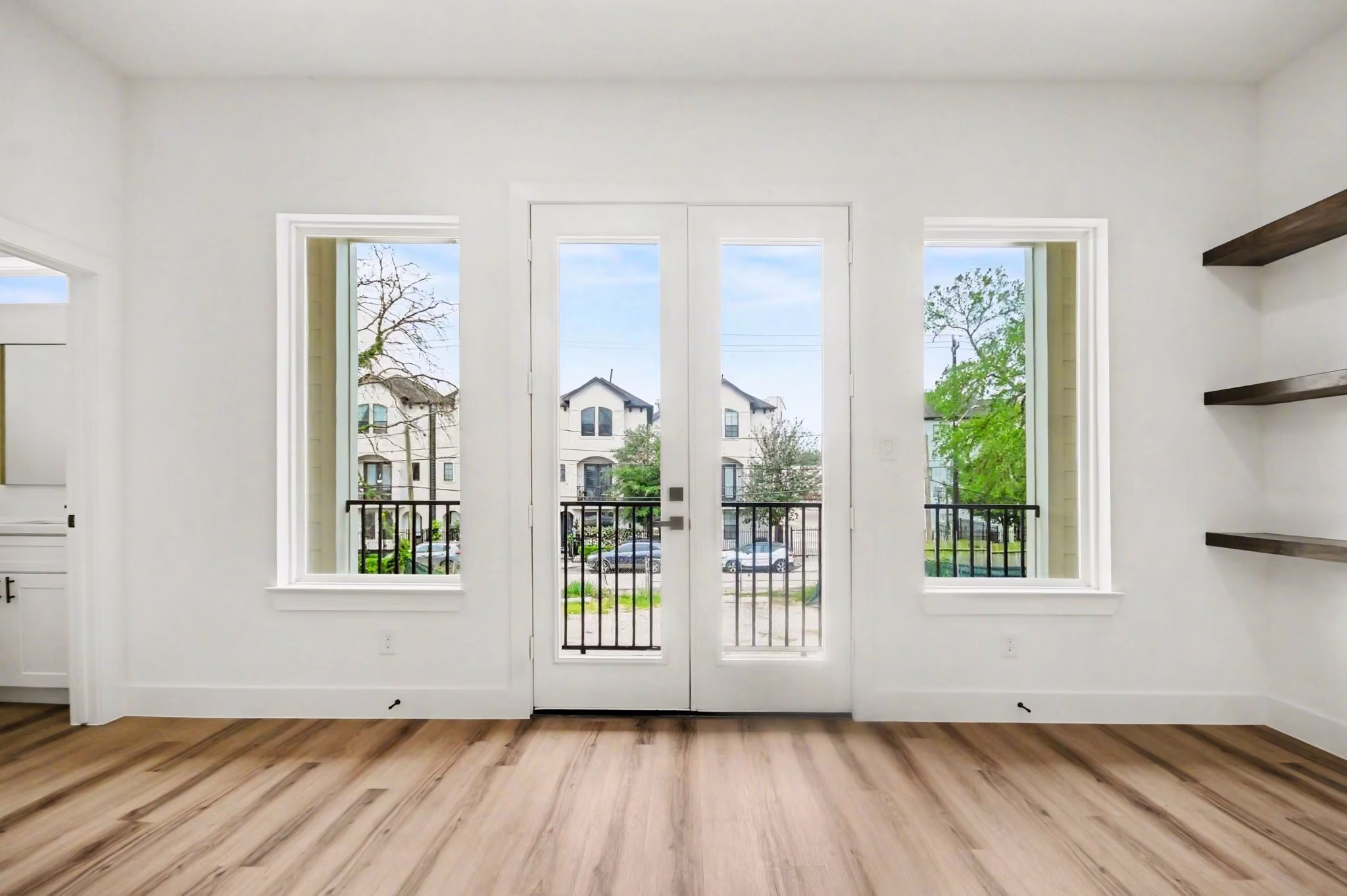 Photo 6 of 119 Milby Street, Houston, TX