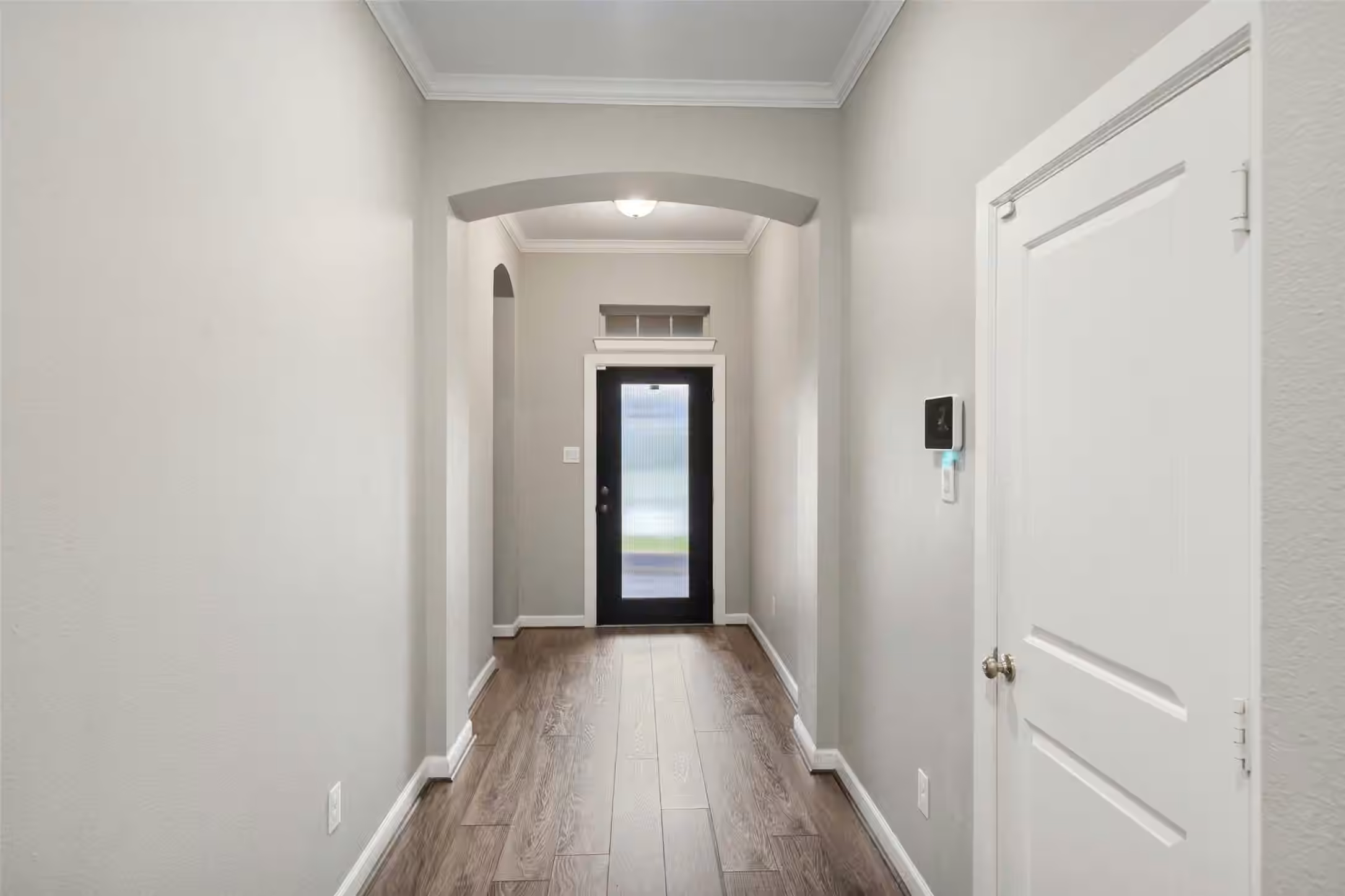 Photo 3 of 262 Pleasant Hill Way, Conroe, TX