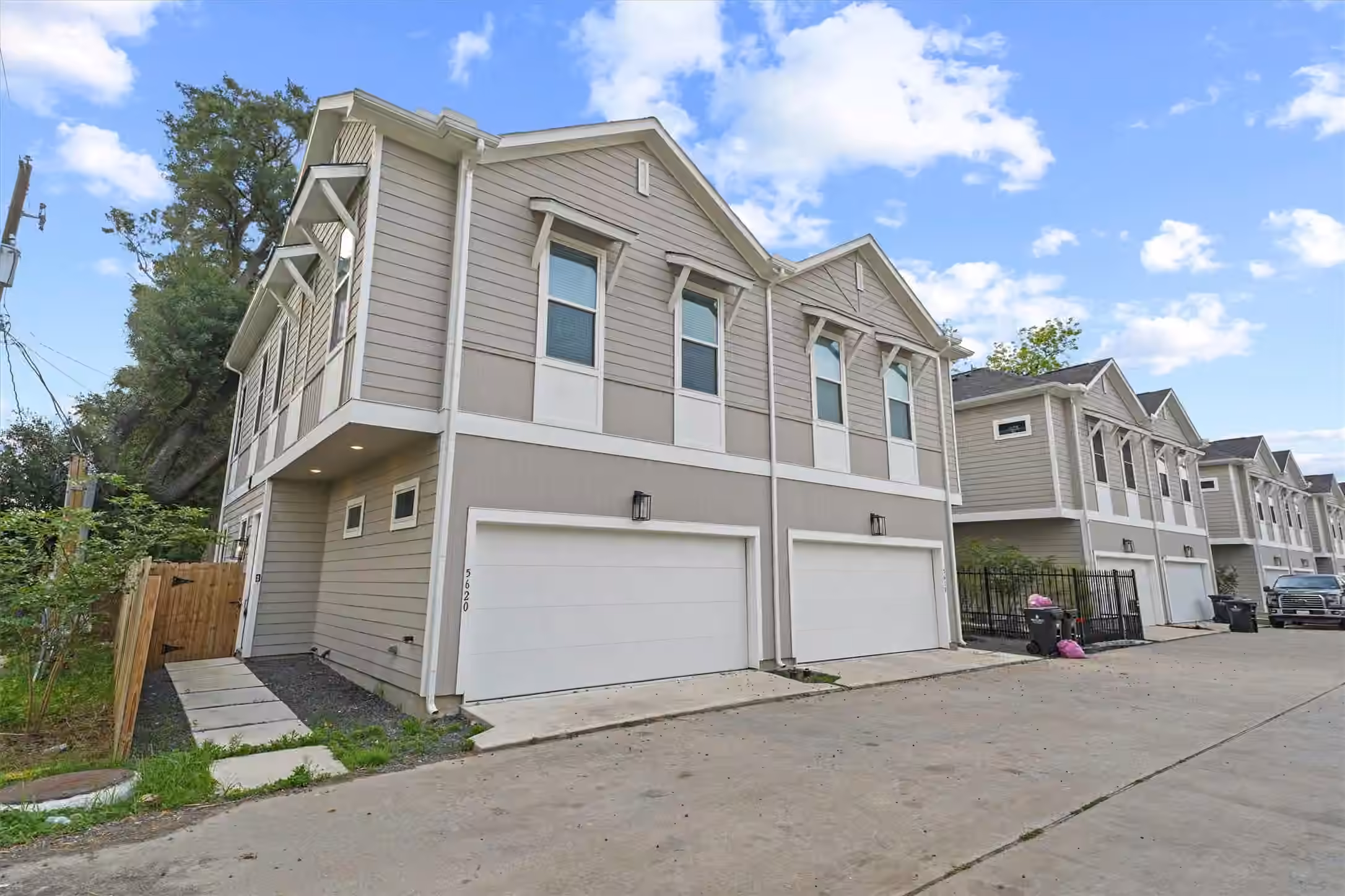 Photo of 5620 Madison Street, Houston, TX 77091