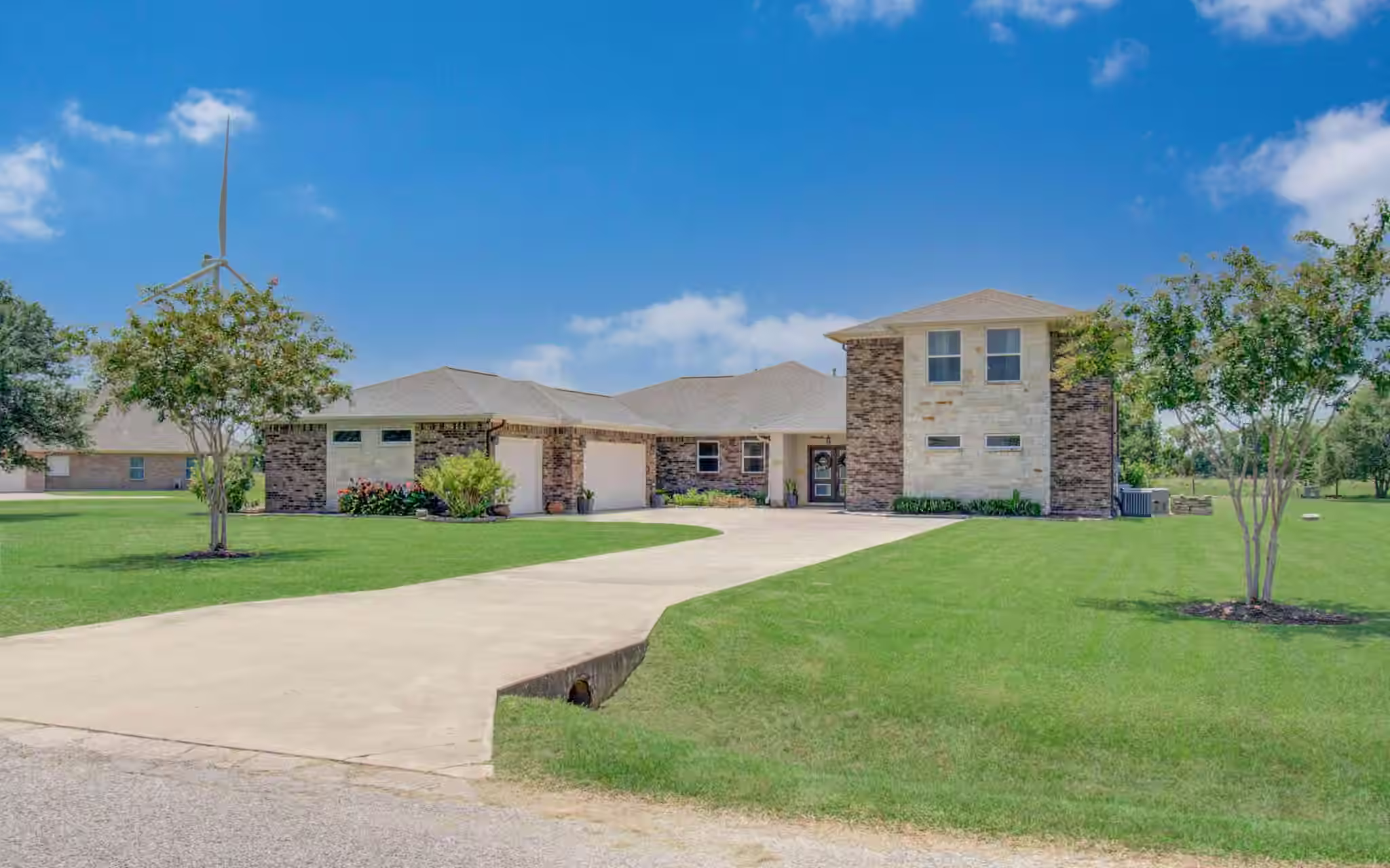 Photo 3 of 153 County Road 397, Bay City, TX