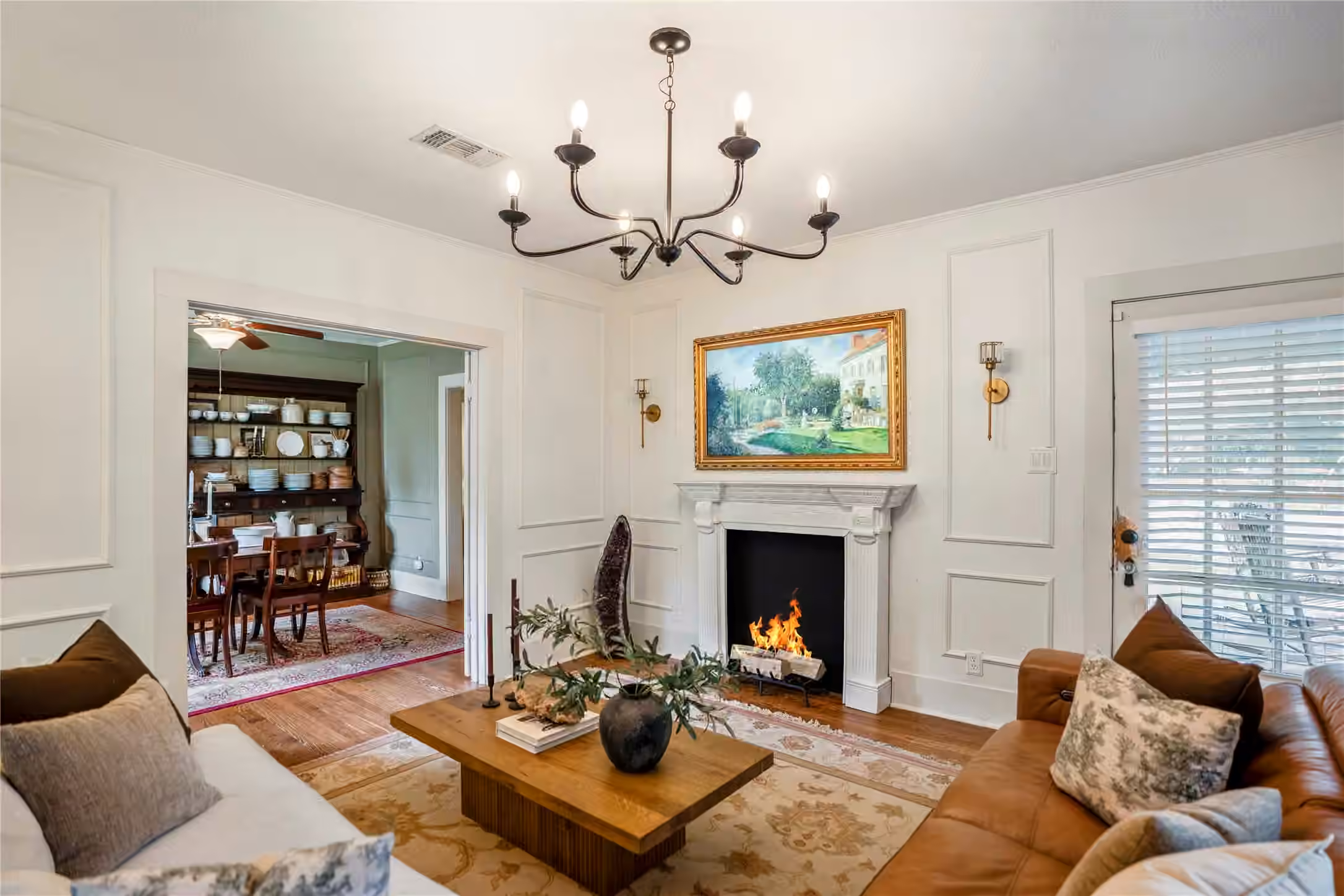 Photo of 907 Clinton Street, Brenham, TX 77833