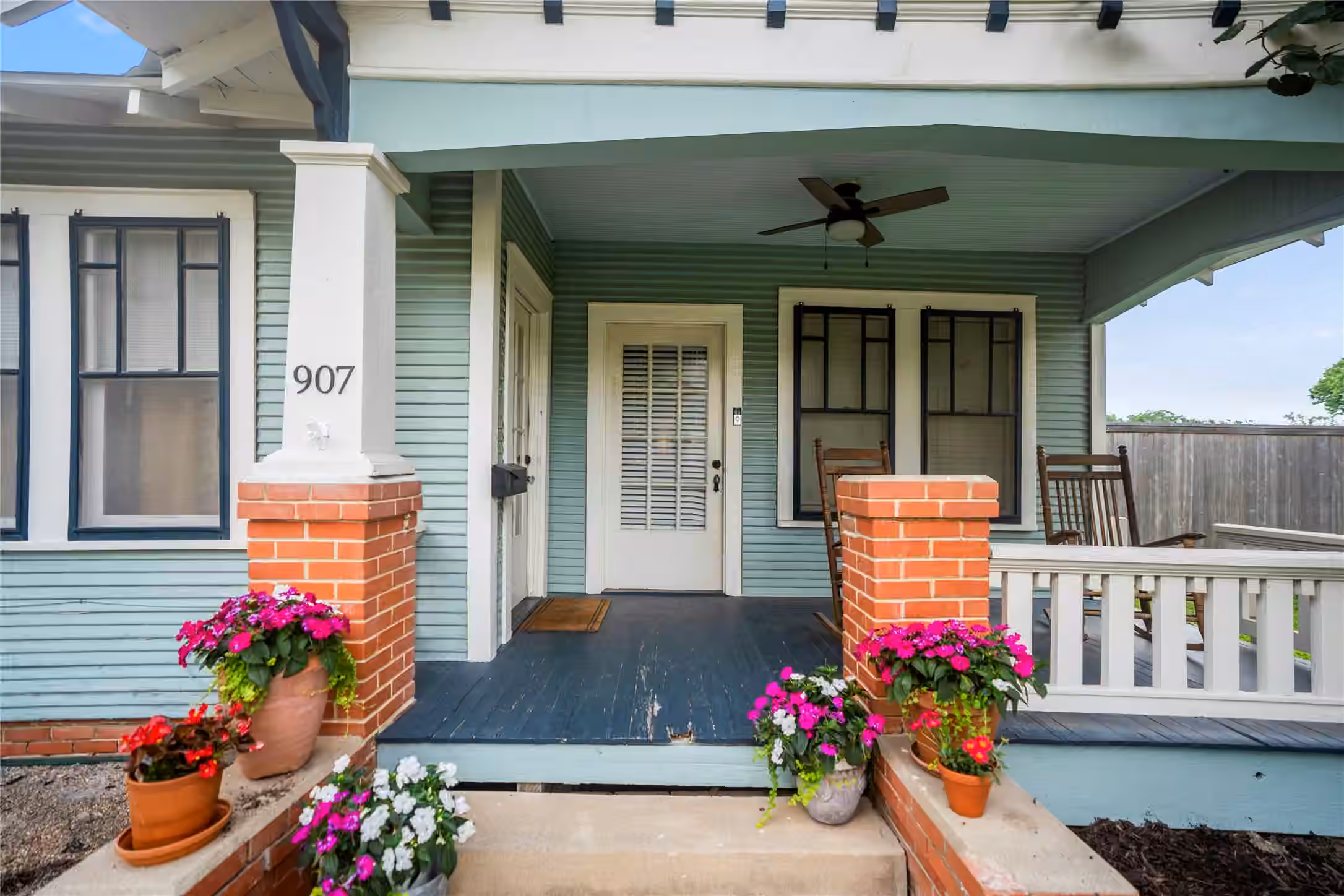 Photo 6 of 907 Clinton Street, Brenham, TX
