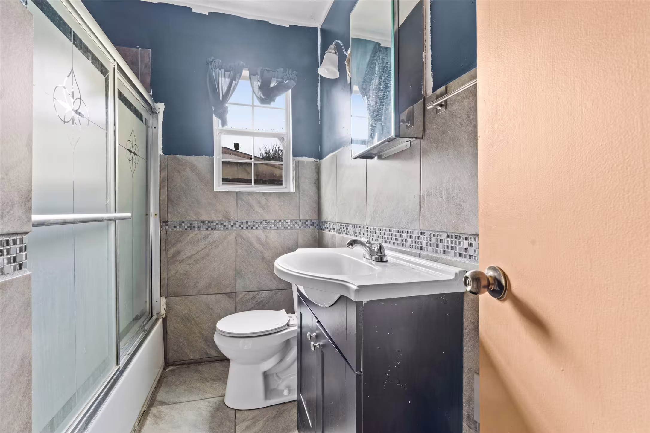 Photo 6 of 213 Olive Avenue, Pasadena, TX