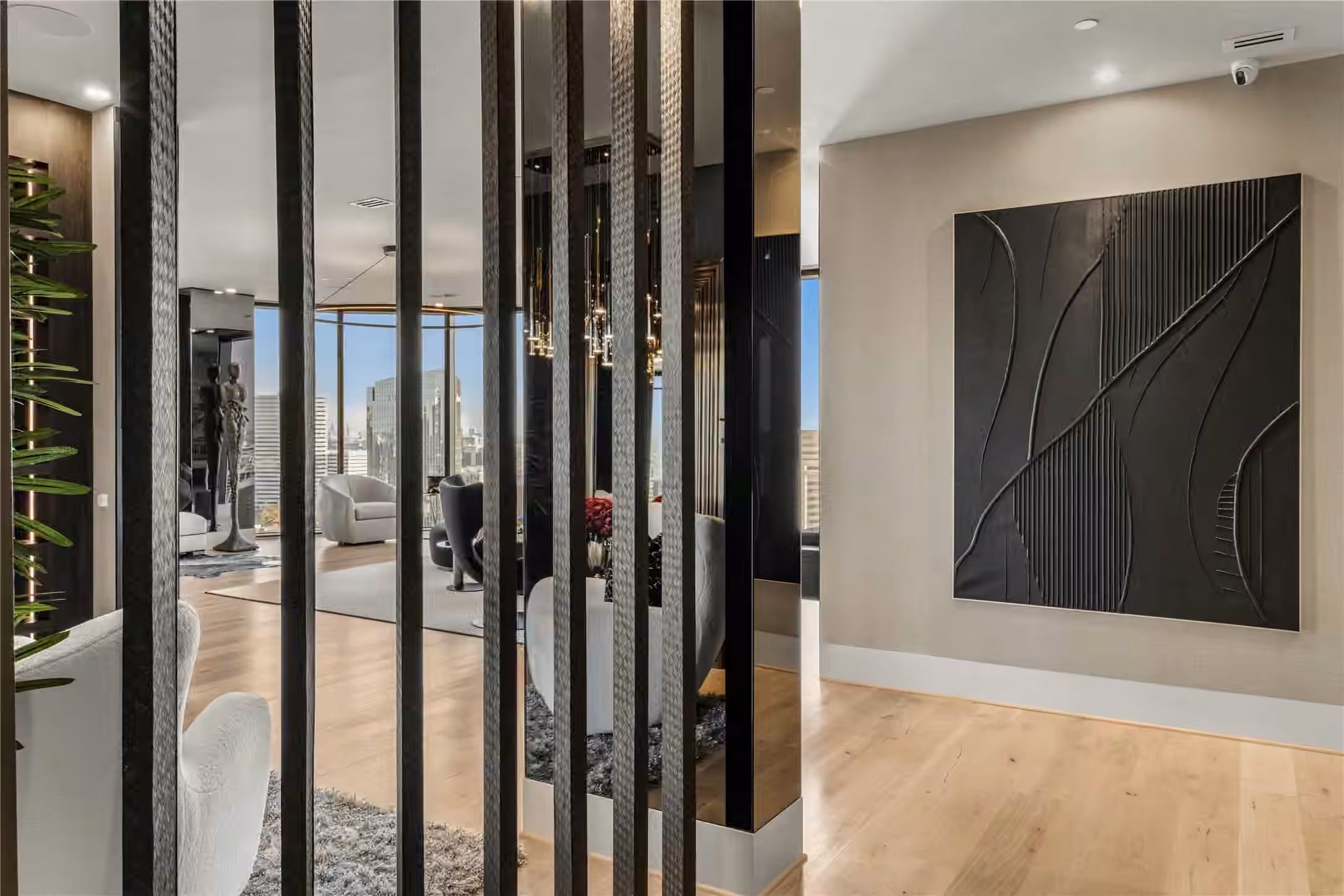 Photo 3 of 1409 Post Oak Boulevard 2301, Houston, TX