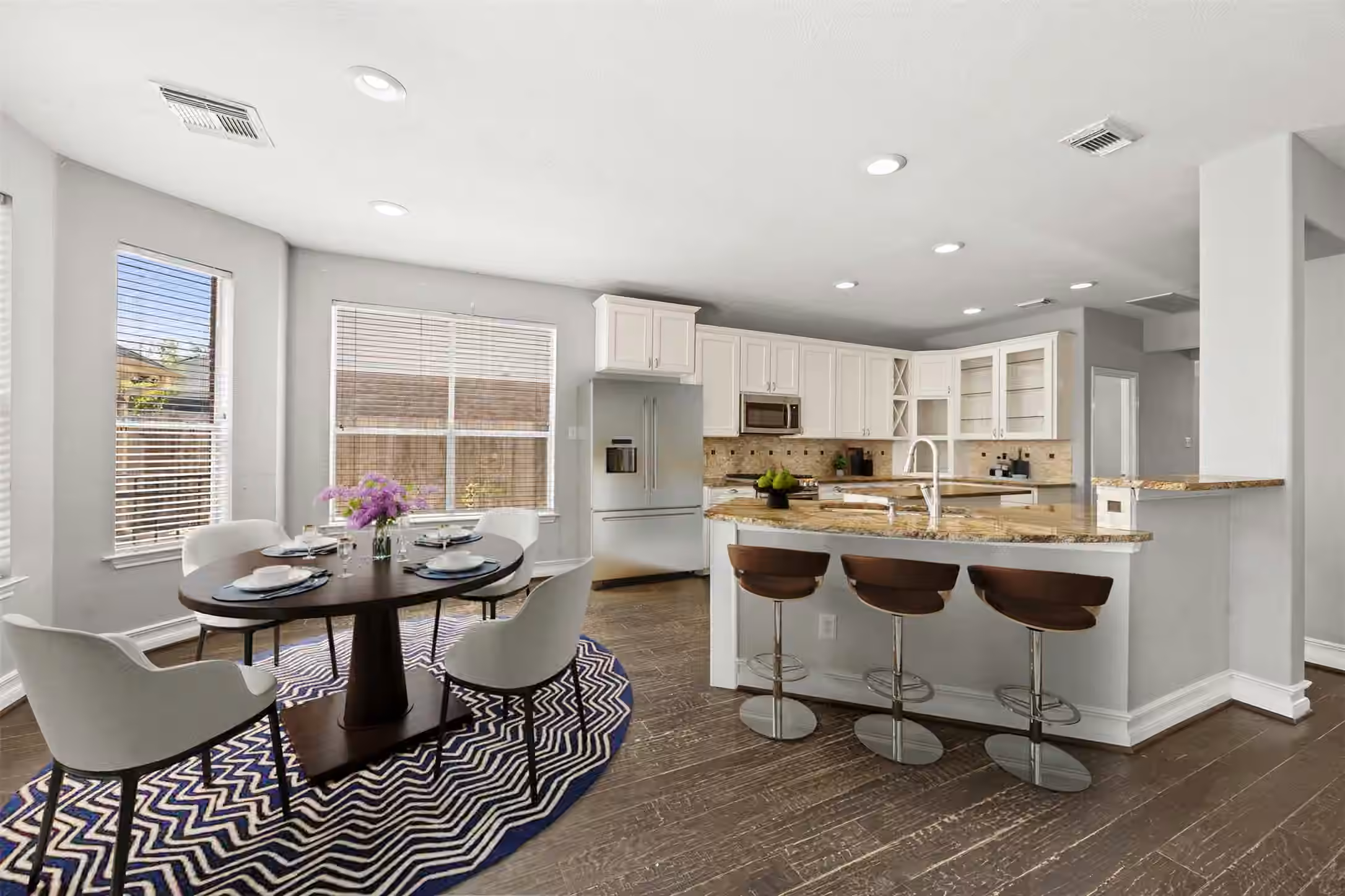 Photo 4 of 12815 Eldridge Place Drive, Houston, TX