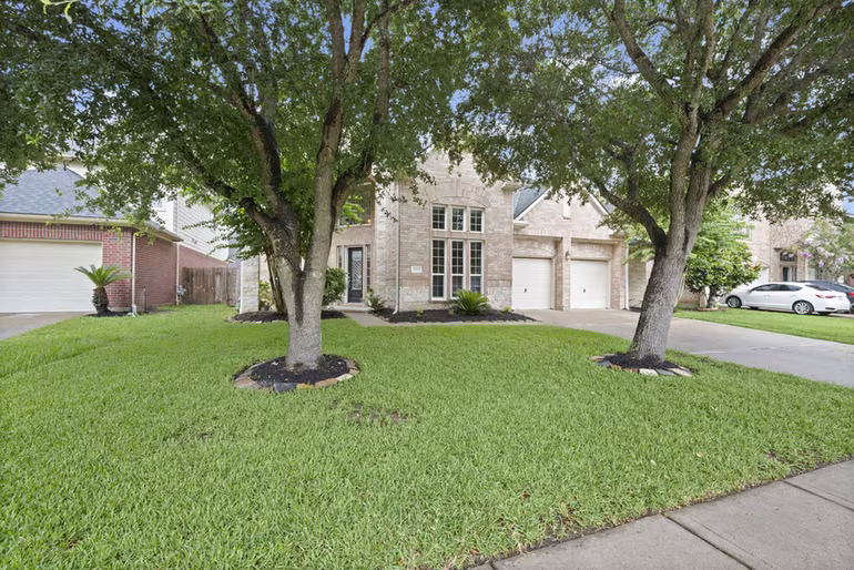 Photo of 7515 Crescent Lake Court, Rosenberg, TX 77469