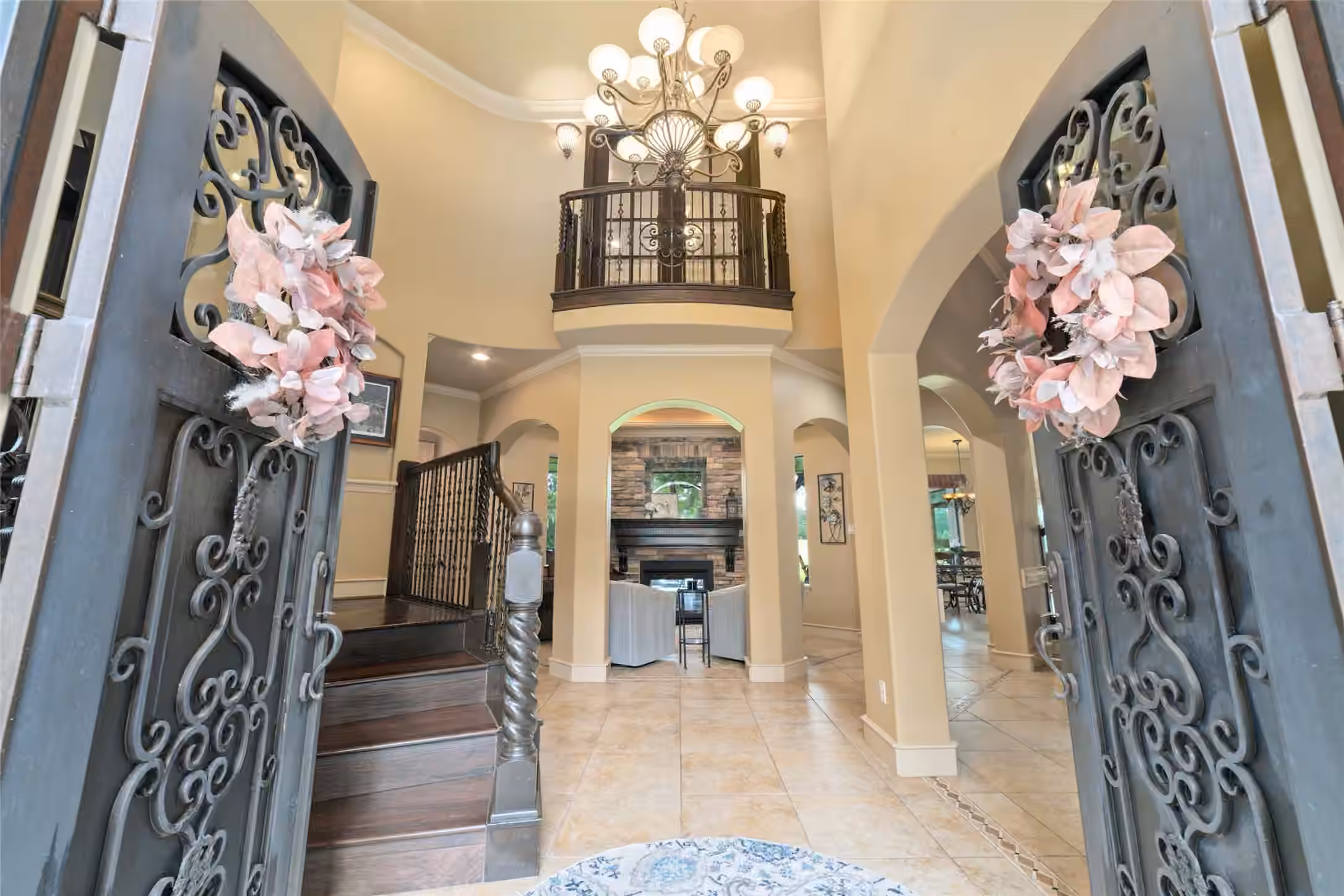 Photo 7 of 6210 Pebble Beach Drive, Houston, TX