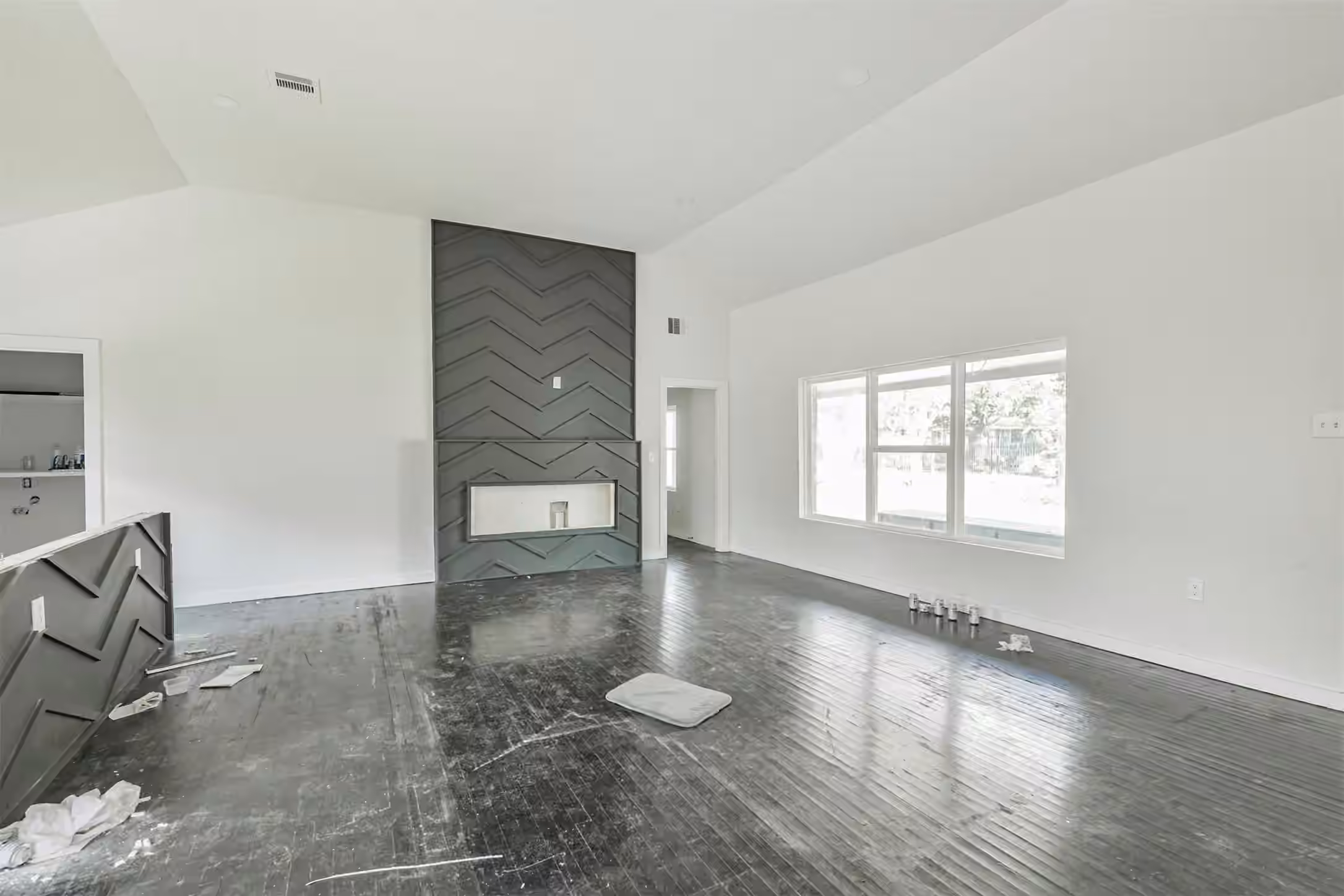 Photo 3 of 209 Leago Street, Houston, TX