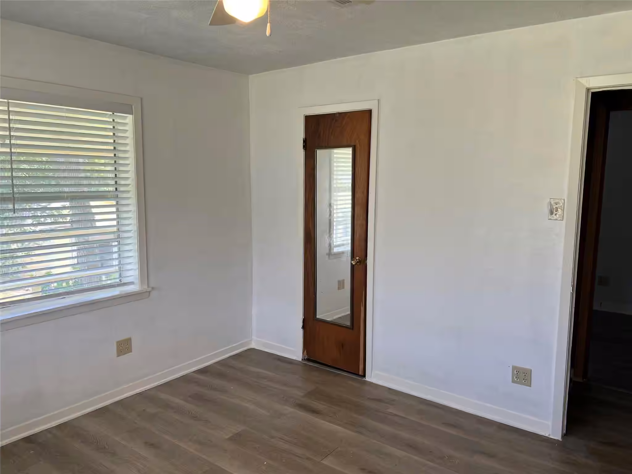 Photo 7 of 215 13th Street, San Leon, TX