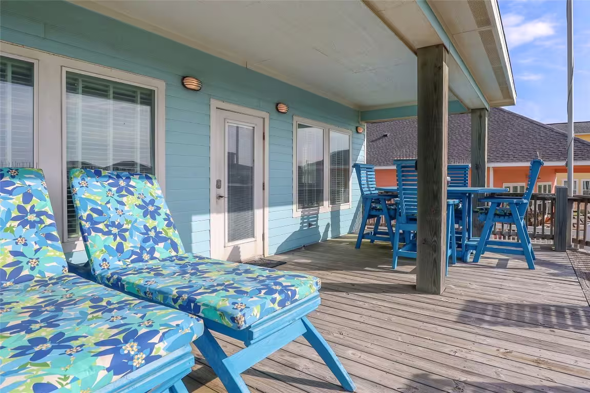 Photo 6 of 1819 N Pompano Ln, Crystal Beach, TX