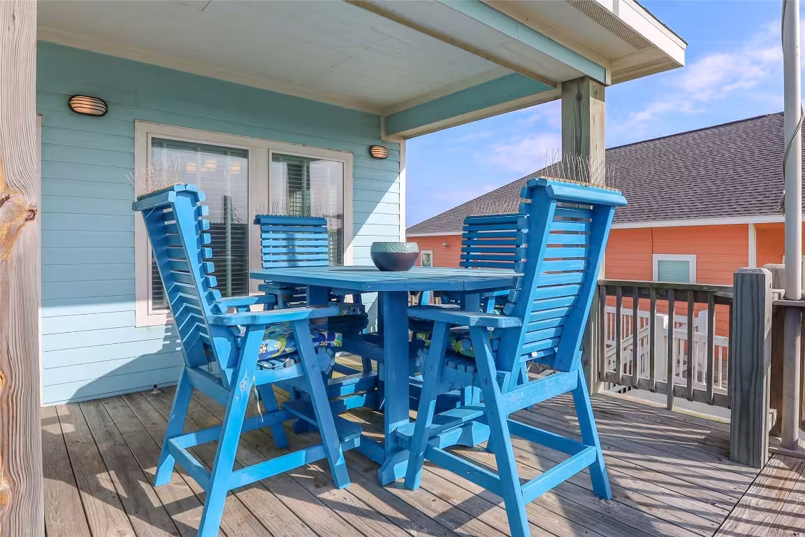 Photo 7 of 1819 N Pompano Ln, Crystal Beach, TX