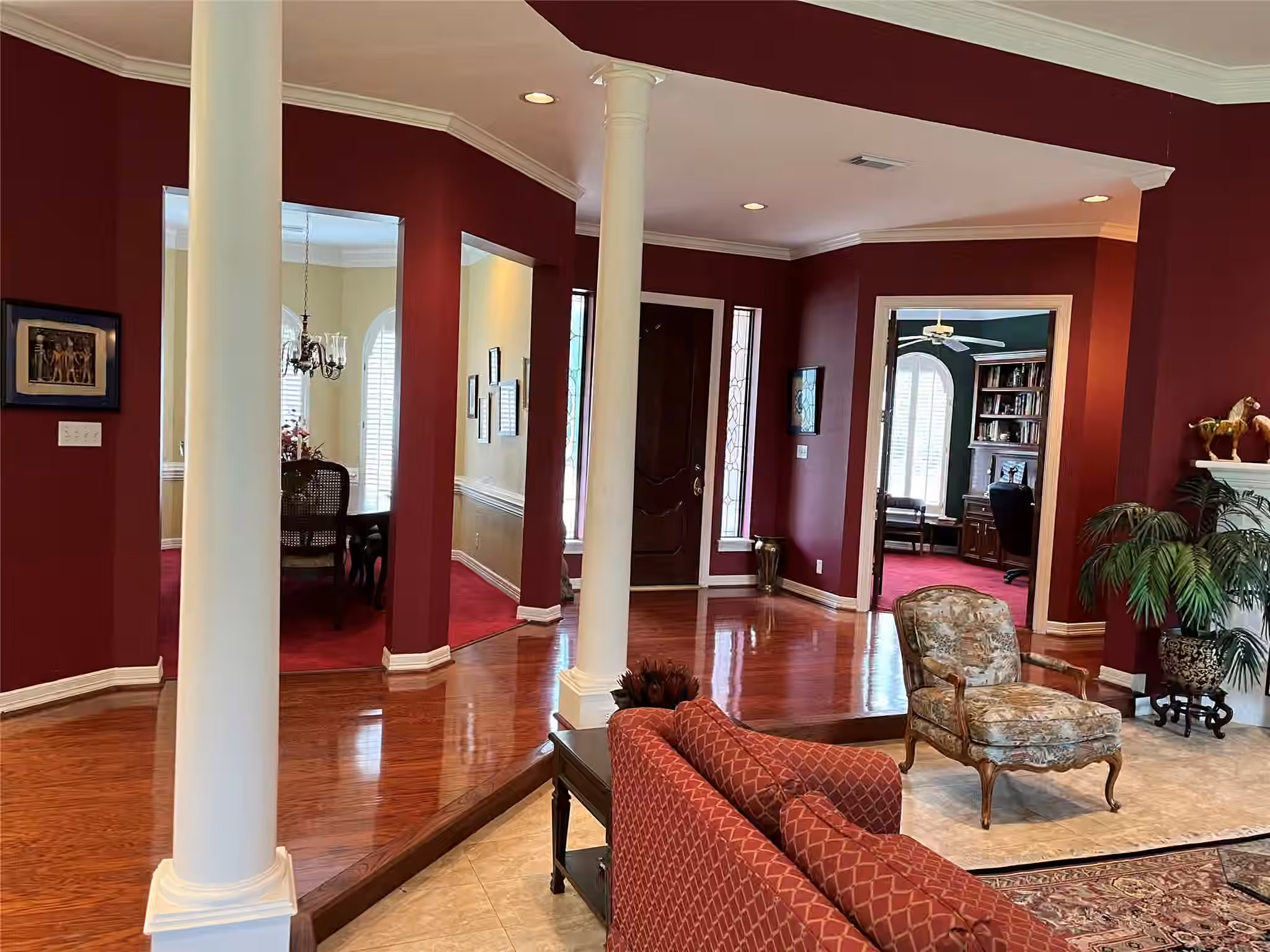 Photo 4 of 24602 W Kingscrest Circle, Spring, TX