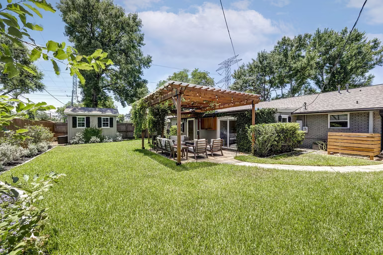 Photo of 3006 Helberg Road, Houston, TX