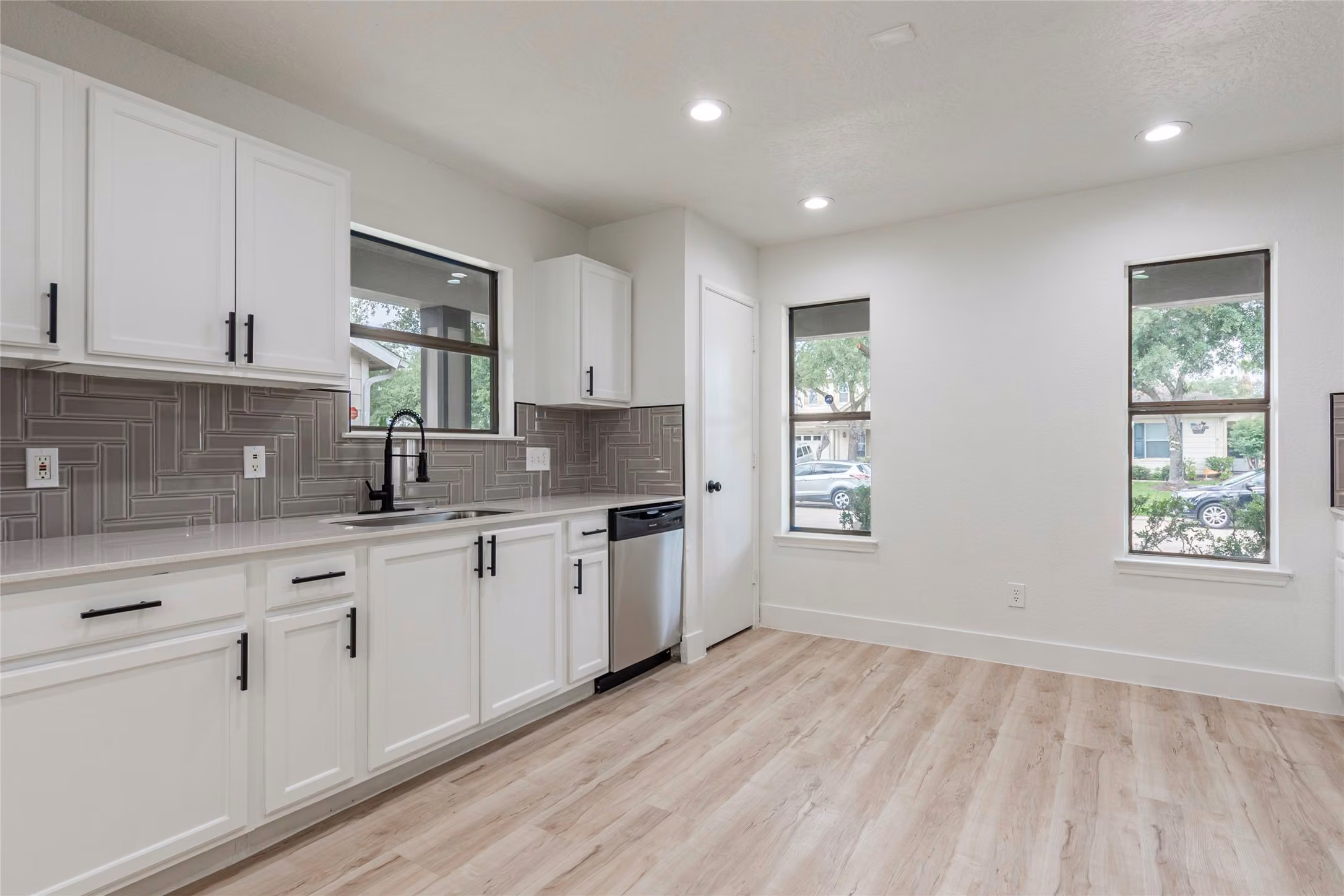 Photo 6 of 12034 Audubon Hill Court, Houston, TX